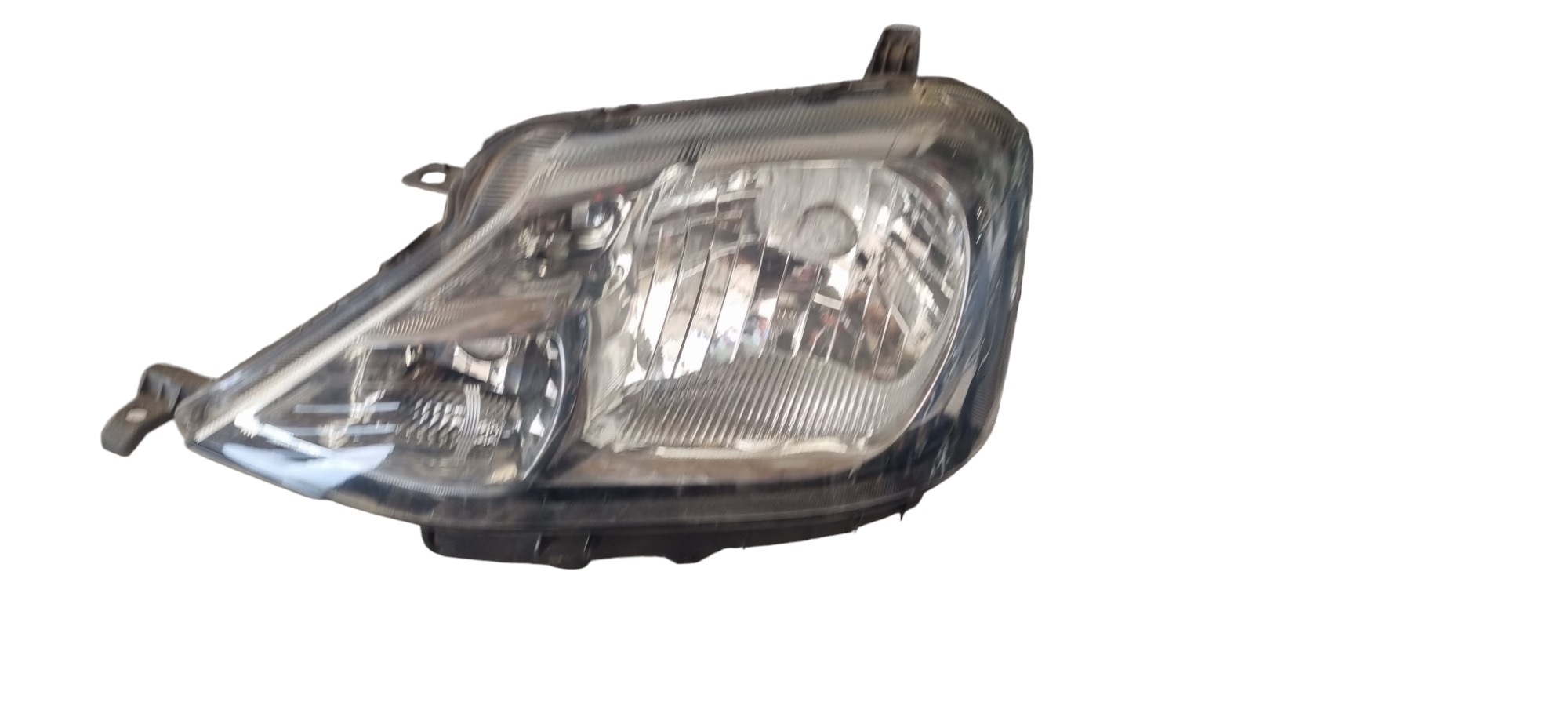 Farol Esquerdo Toyota Etios 2012 2014 2016 2018 Recuperado Esquerdo