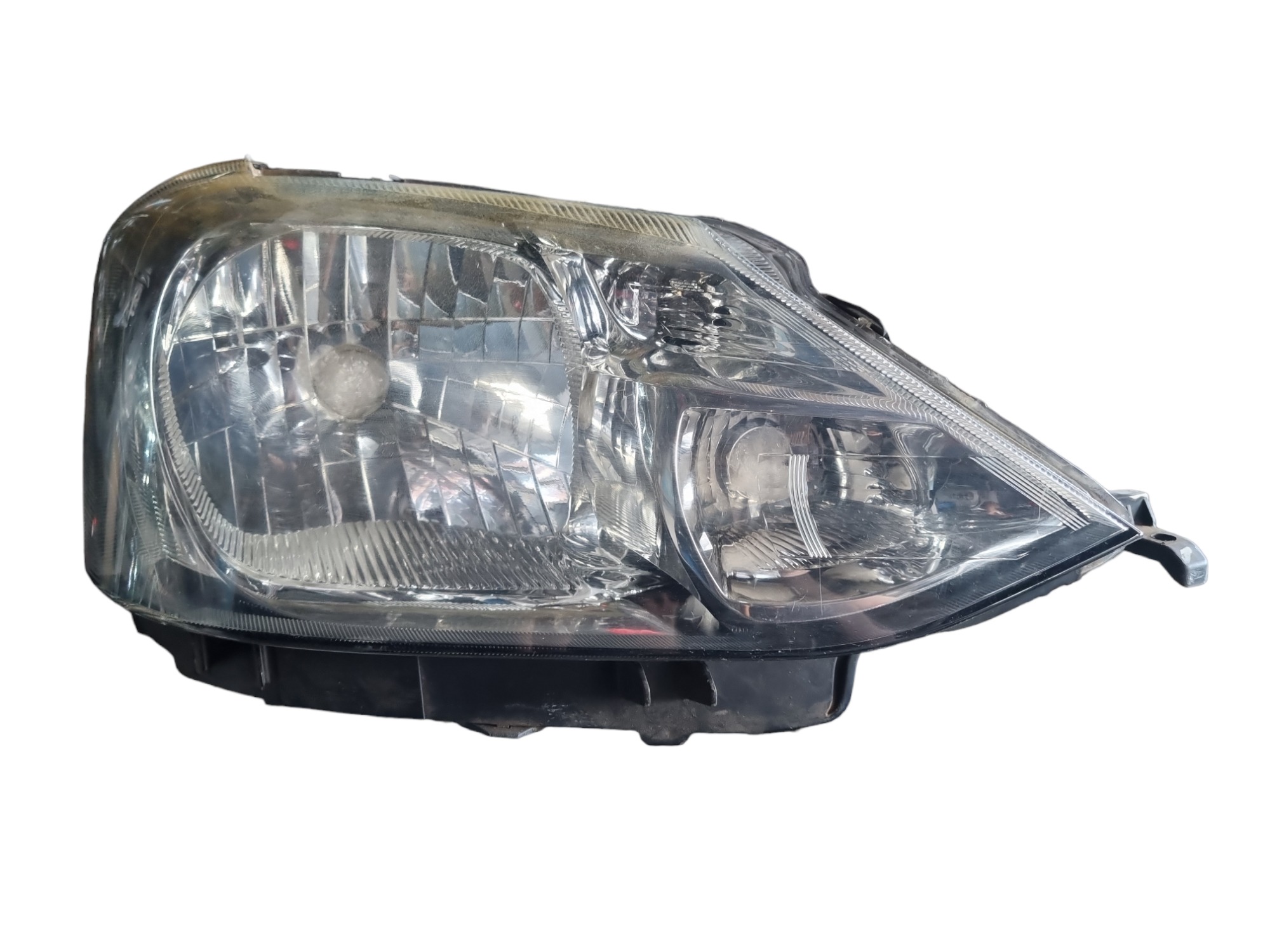 Farol Direito Toyota Etios 2012 2014 Recuperado D/lente Direito/passageiro