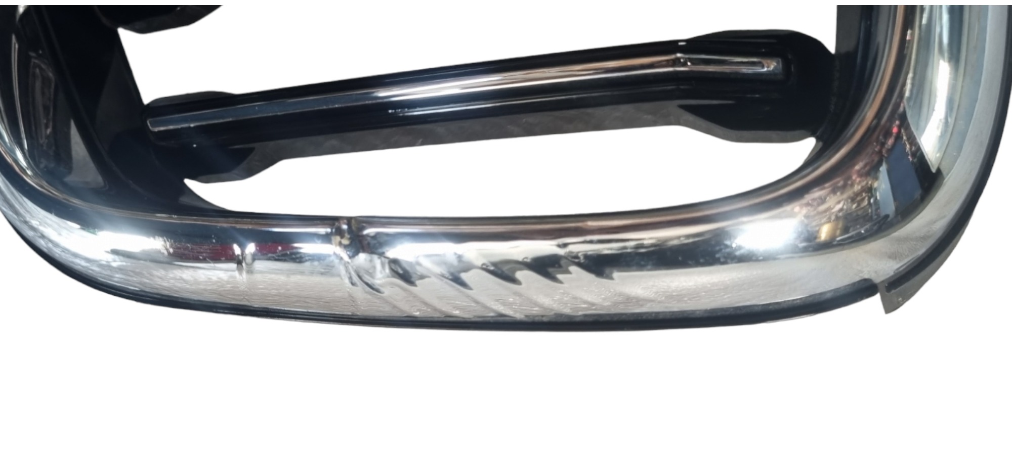 Grade Frontal Volvo Xc60 2017 C/detalhe 6