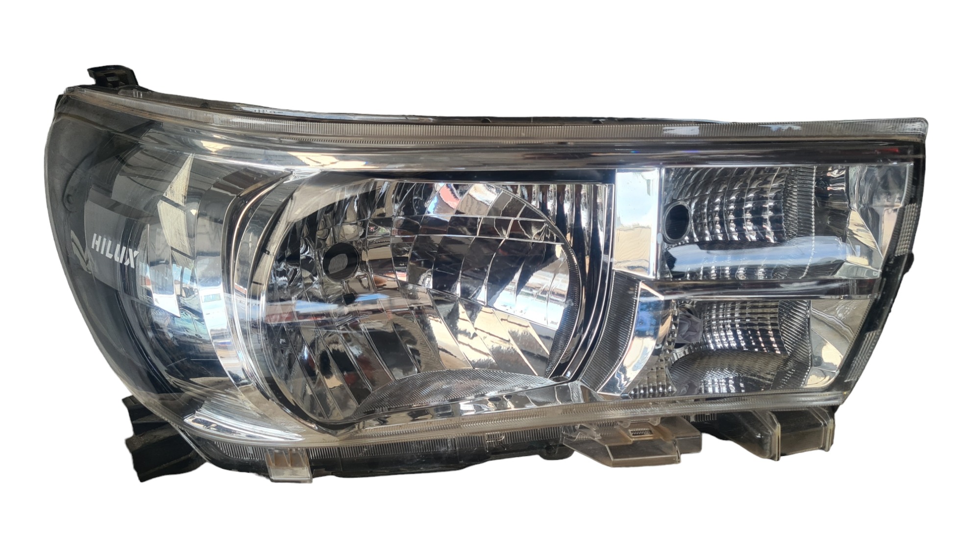 Farol Direito Toyota Hilux 2016 Recuperado Direito