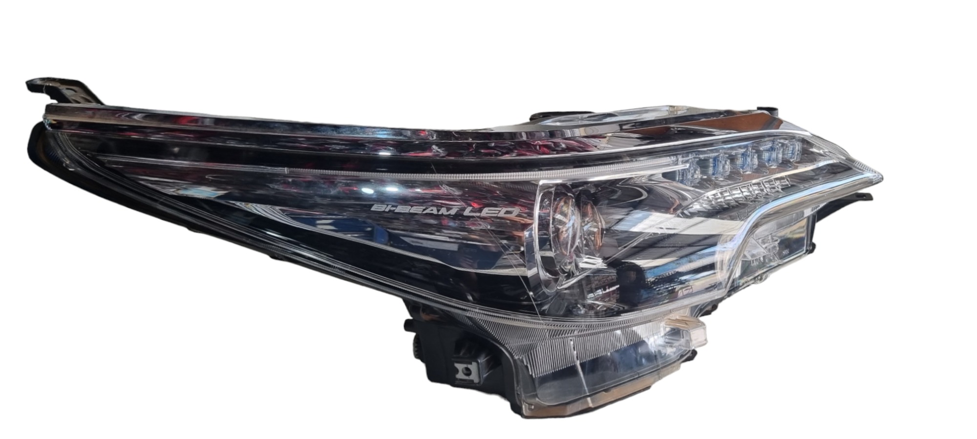 Farol  Direito Toyota Sw4 C/led 2018 Recuperado Direito