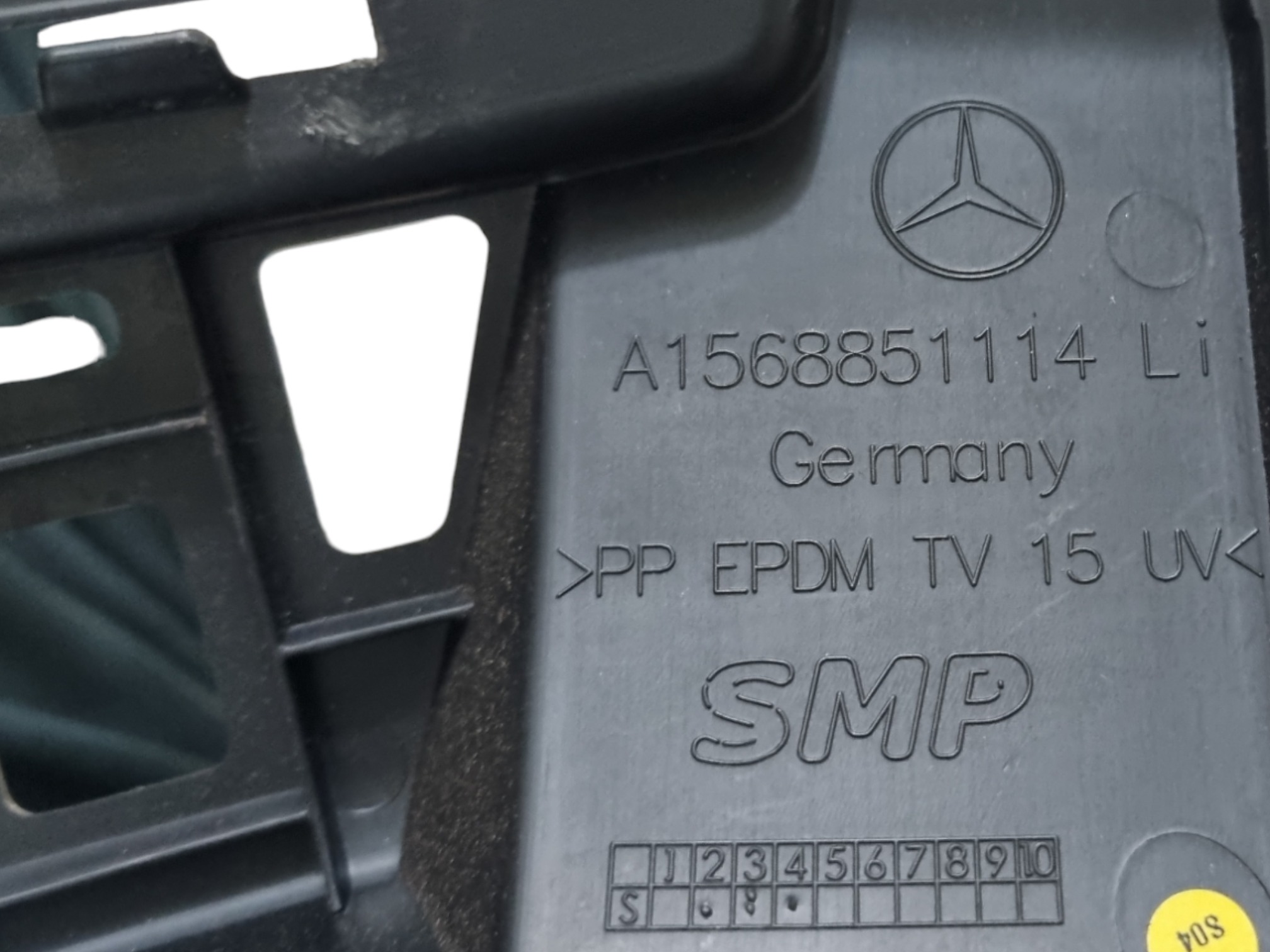 Guia Esquerdo Parachoque Mercedes Gla 2015 2016 5