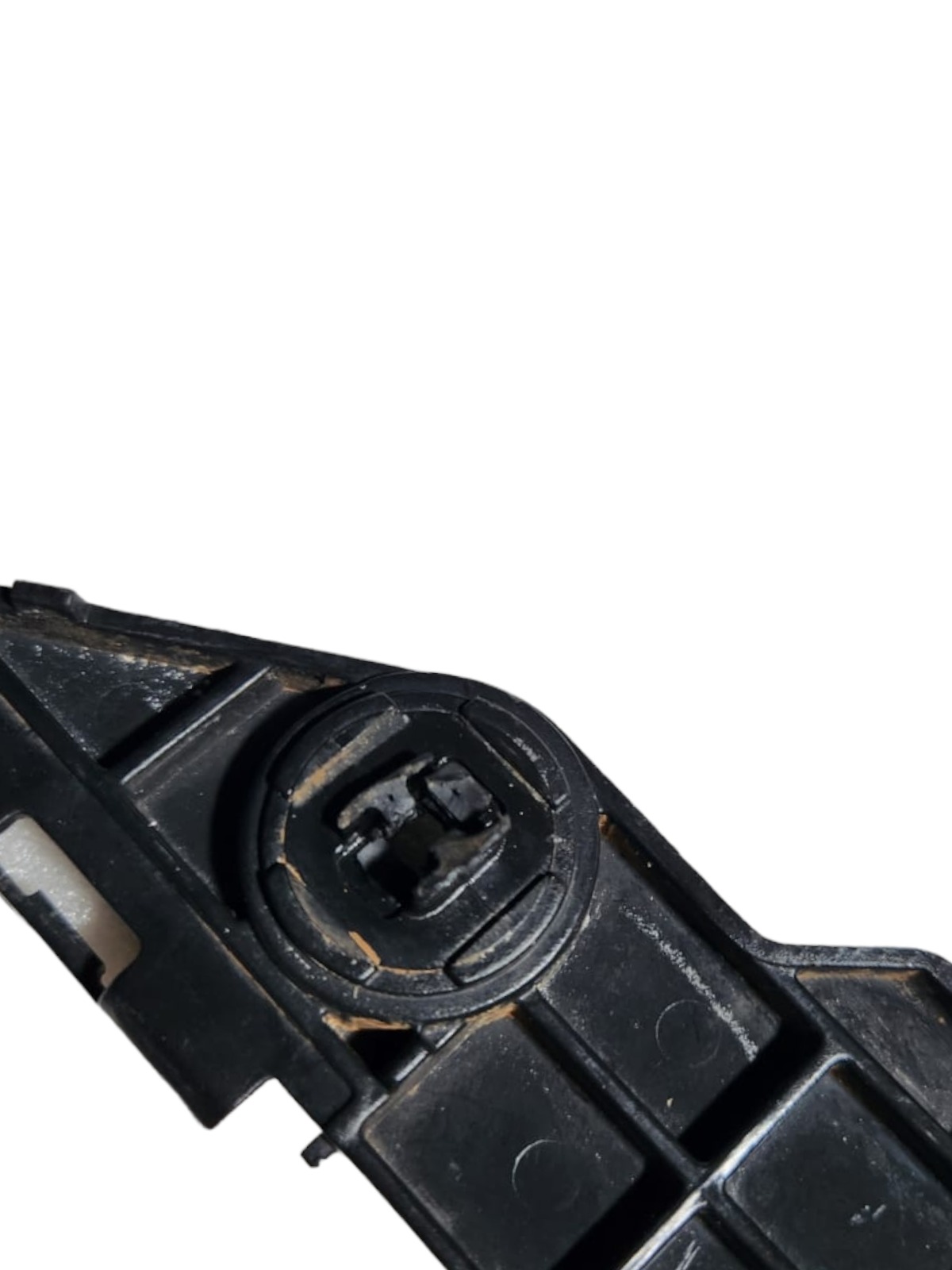 Guia Parachoque Traseiro Direito Toyota Corolla 2009 Detalhe 3