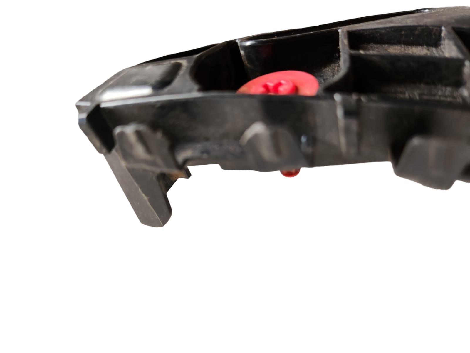 Guia Parachoque Dianteiro Esquerdo Toyota Hilux 2016 3
