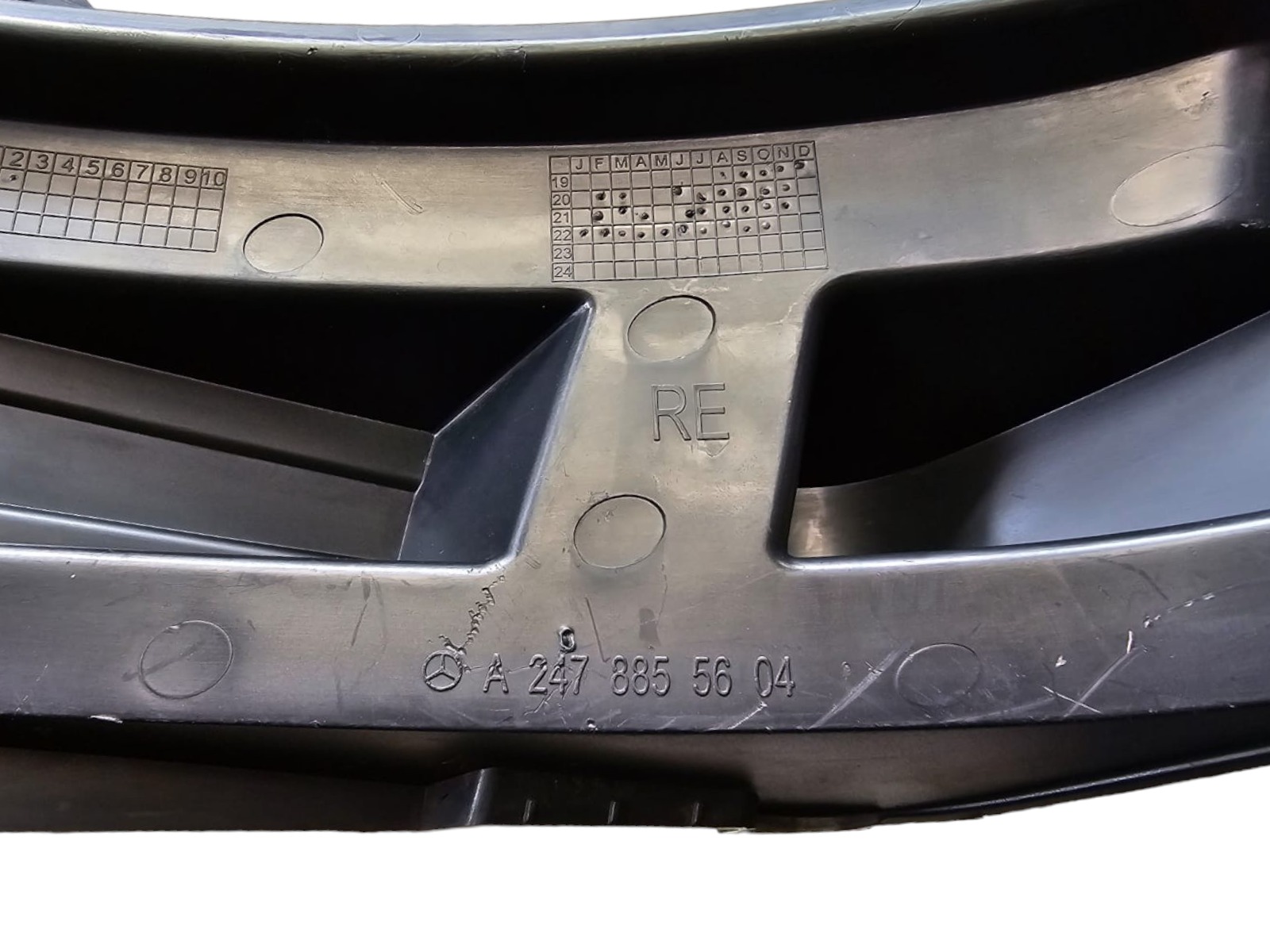 Guia Suporte Direito Do Parachoque Traseiro Mercedes Gla 6