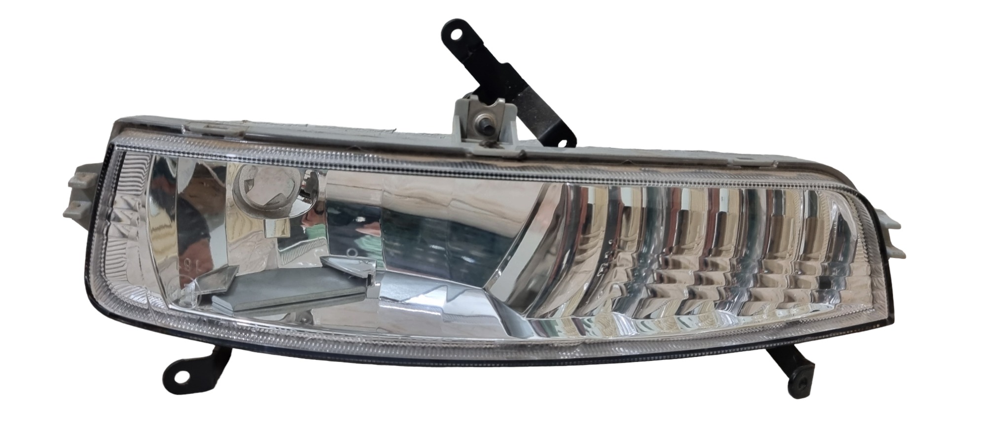 Farol De Milha Esquerdo Hyundai Accent 2006 2010 Transparente