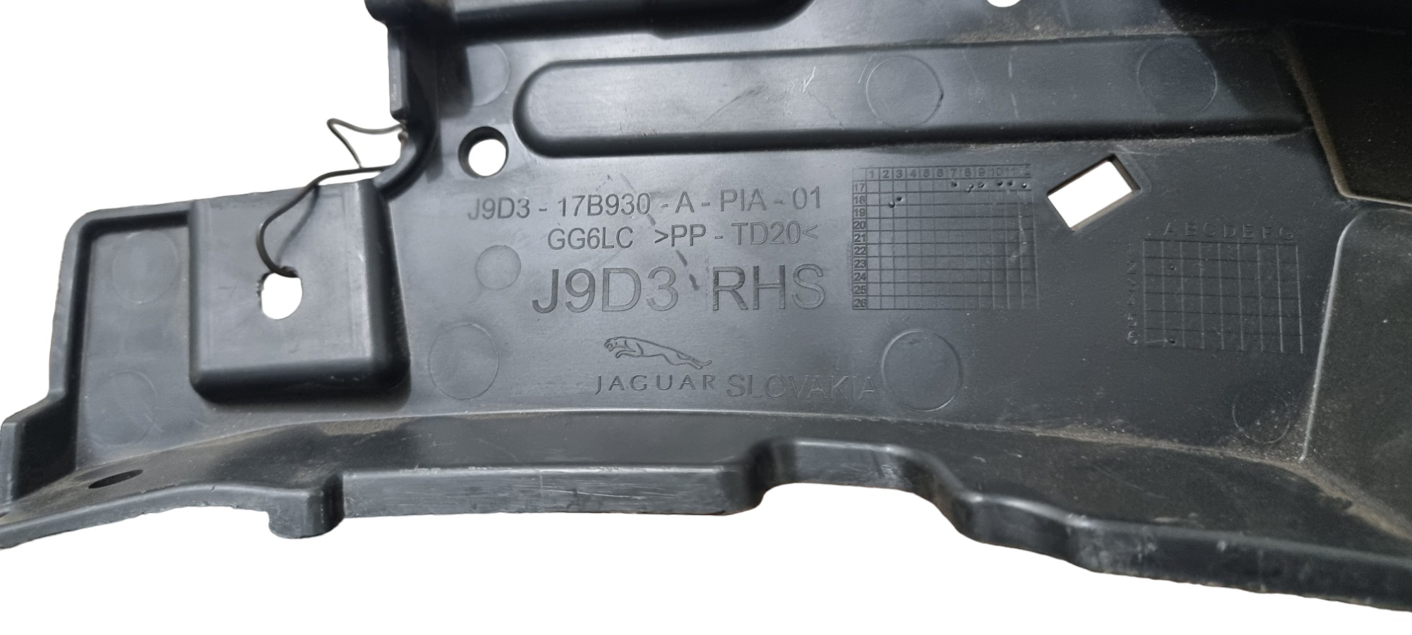 Guia Suporte Do Parachoque Traseiro Jaguar I-pace 3