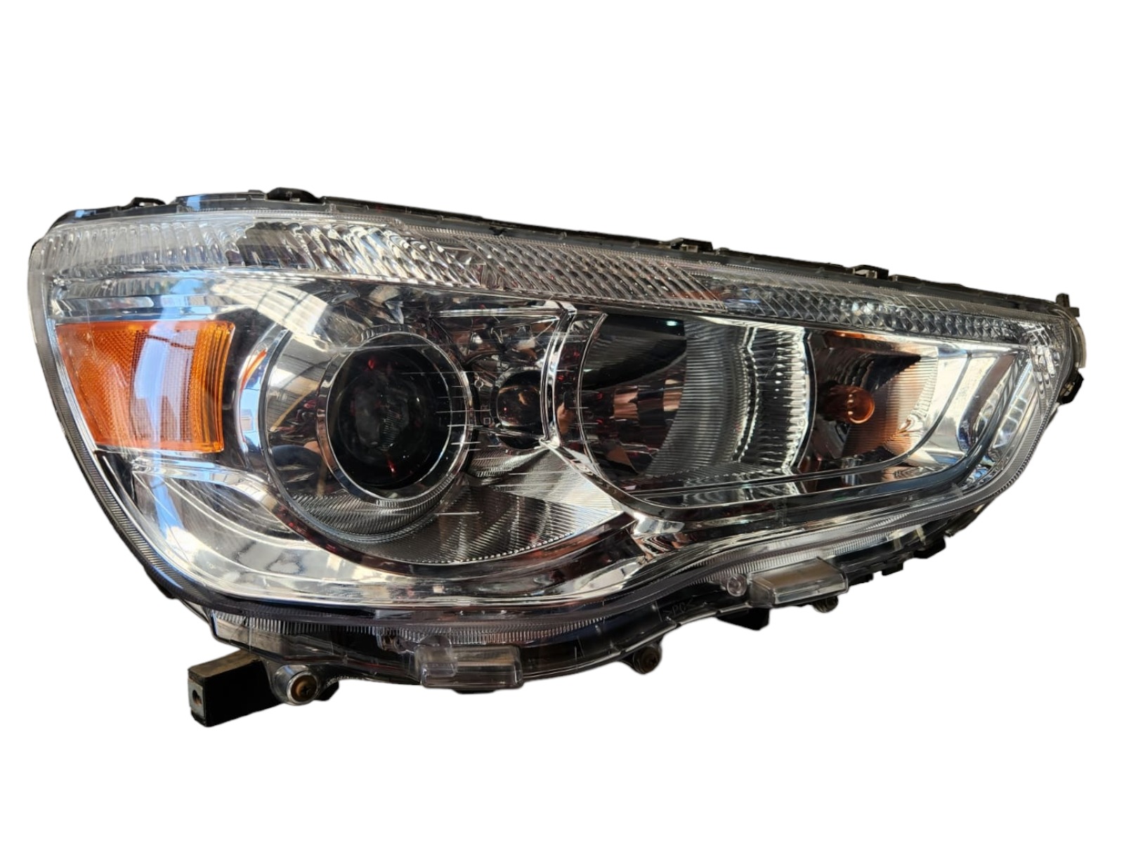 Farol Direito Mitsubishi Asx Lente Arranhada Direito