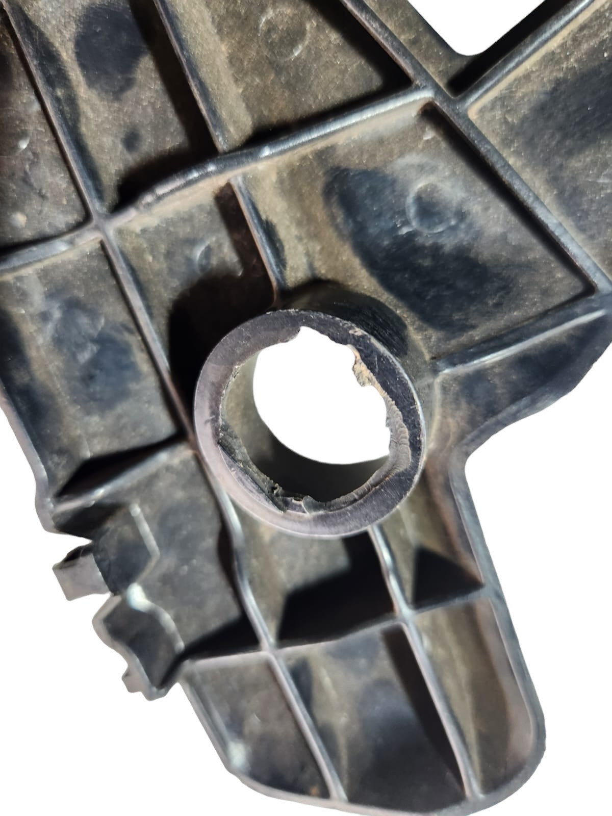 Guia Parachoque Dianteiro Direito Toyota Corolla 2014 Detalh 4