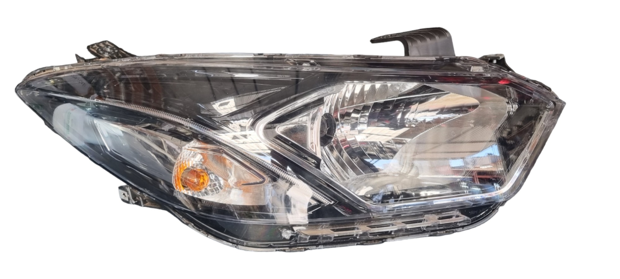 Farol Direito Prisma Onix 2017 2019 Recuperado