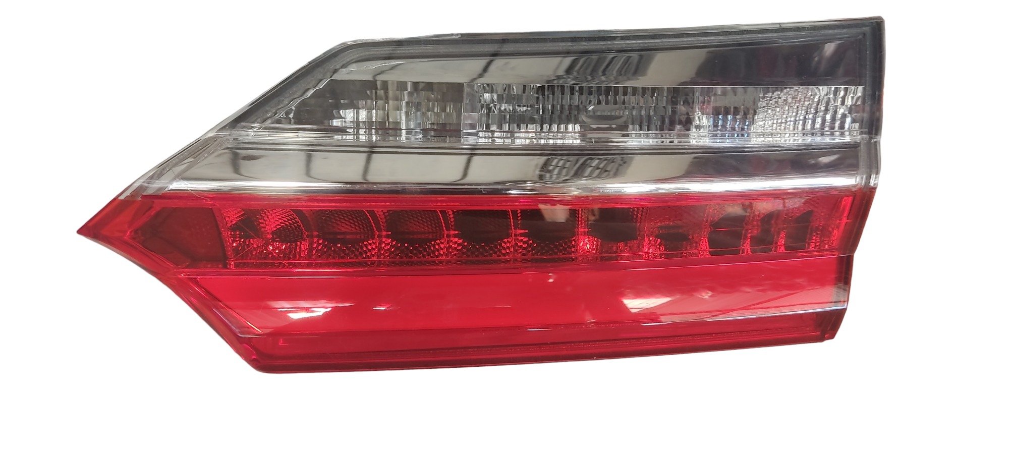Lanterna Direita Mala Toyota Corolla 18 C/detalhe 2