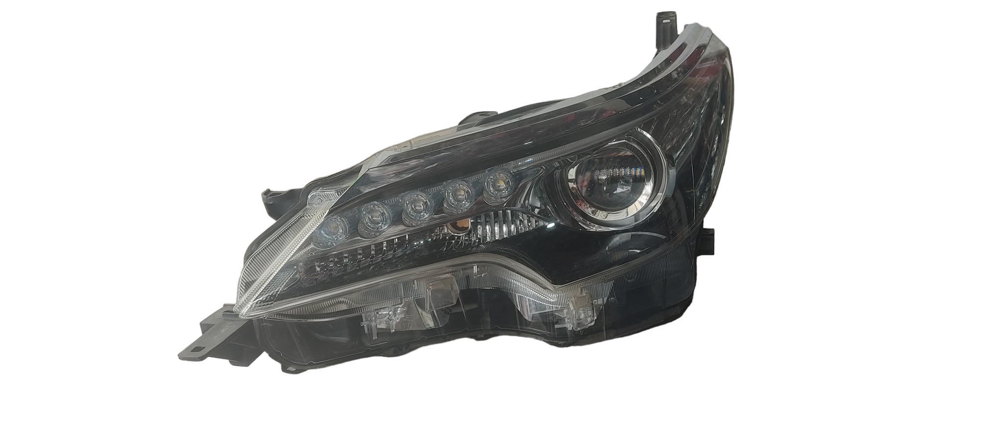 Farol Esquerdo Toyota Sw4 C/led 2018 Recuperado Esquerdo