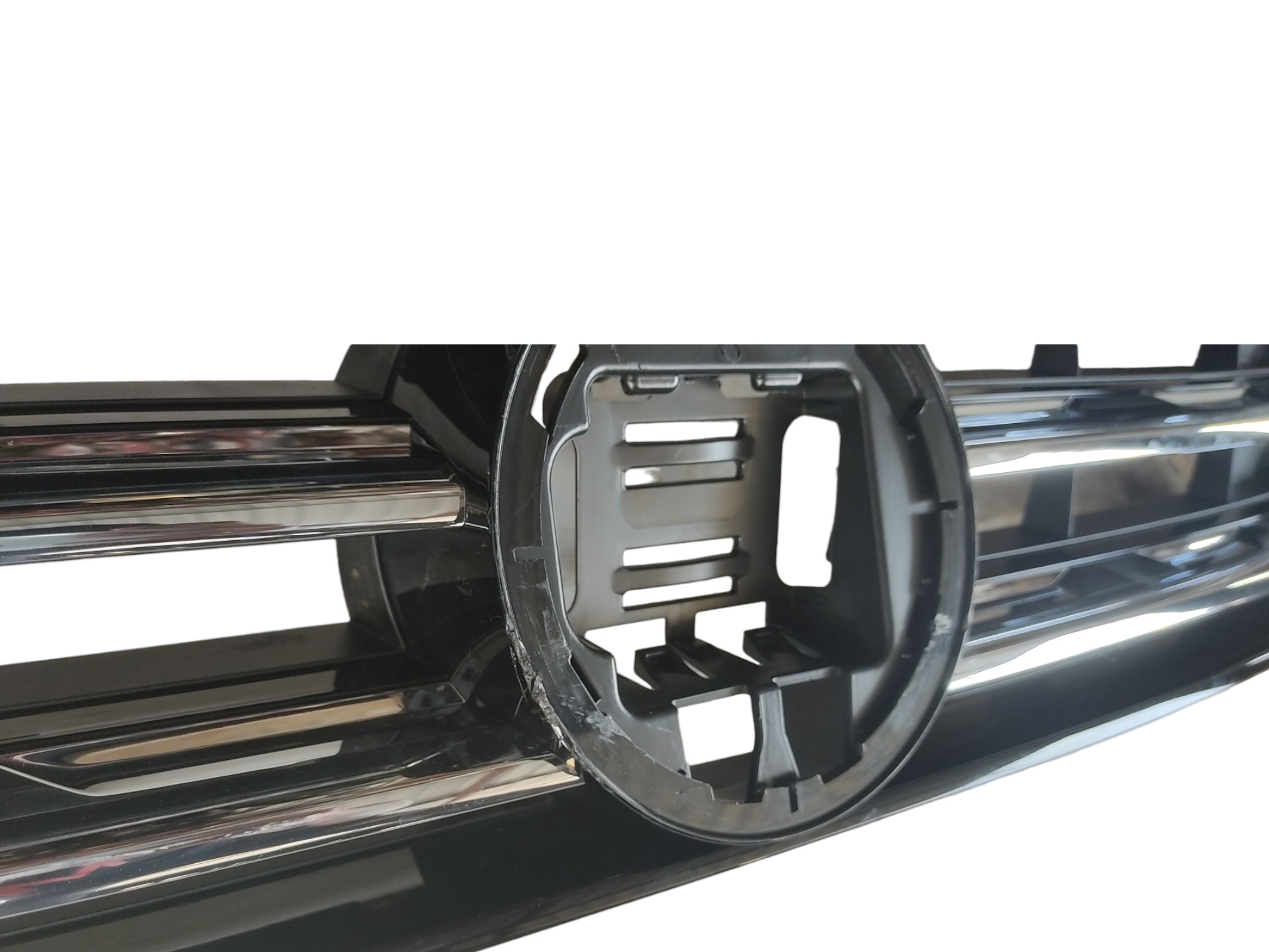 Grade Frontal Volkswagen Tiguan 2015 2016 Com Detalhes 6
