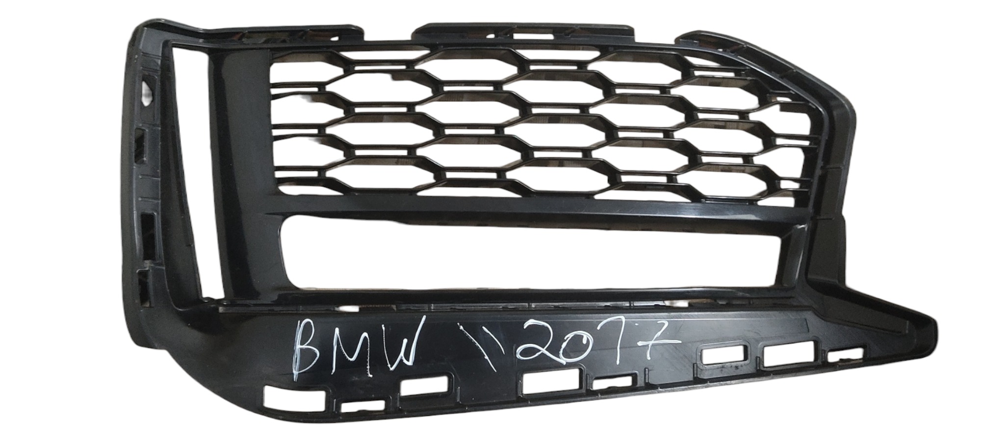Grade Da Milha Esquerdo Bmw 520 530 550 2017 Recuperada