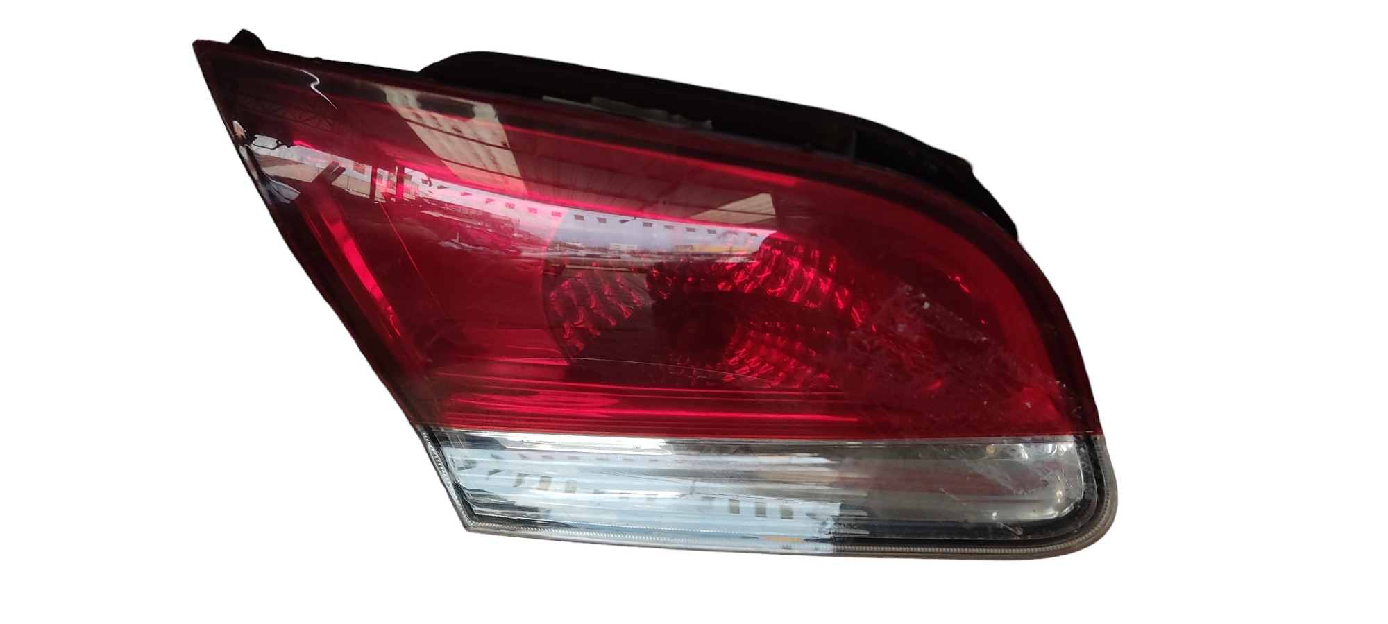Lanterna Esquerda Fiat Siena 2008 2010 Detalhe Esquerdo Vermelho 1