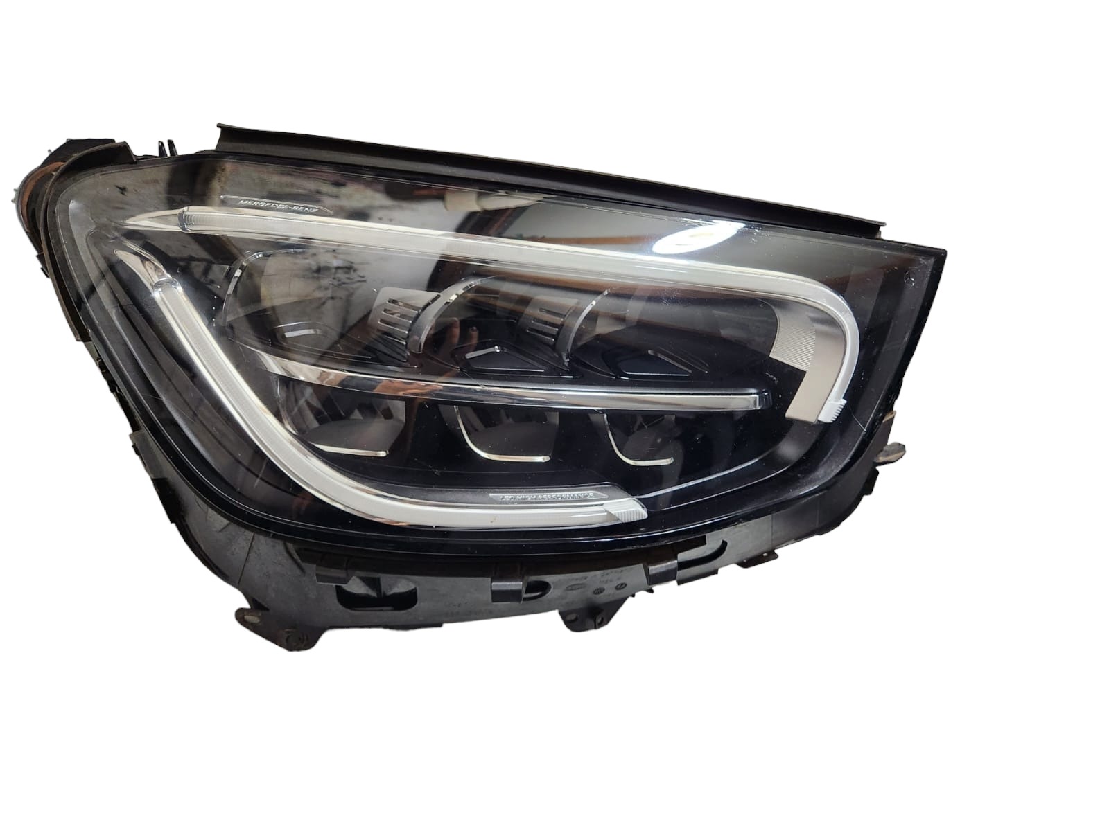 Farol Direito Mercedes Glc 2020 2021 Sem Orelha  Direito