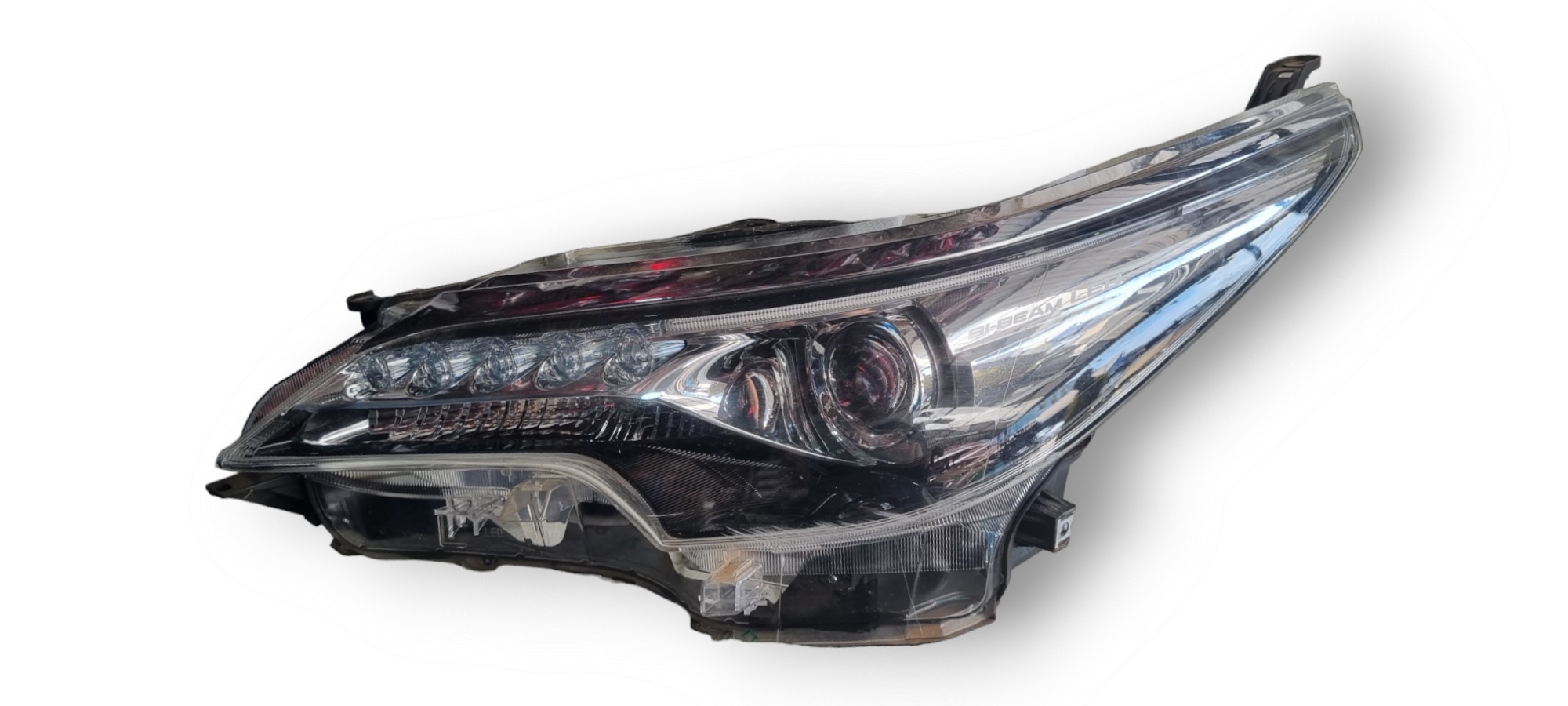 Farol Esquerdo Toyota Sw4 C/led 2018 Recuperado Esquerdo