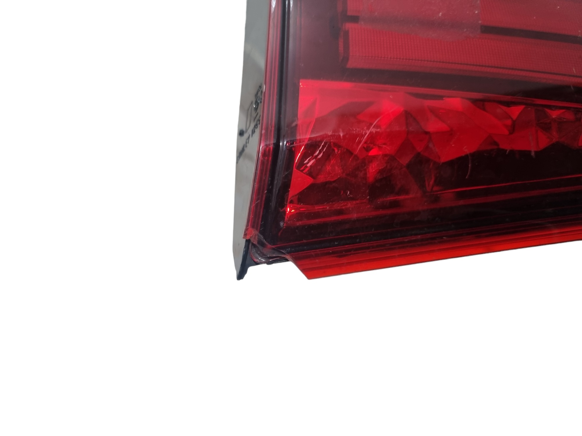 Lanterna Tampa Direita Mitsubishi Outlander 2020 C/detalhe Direito Vermelha 4