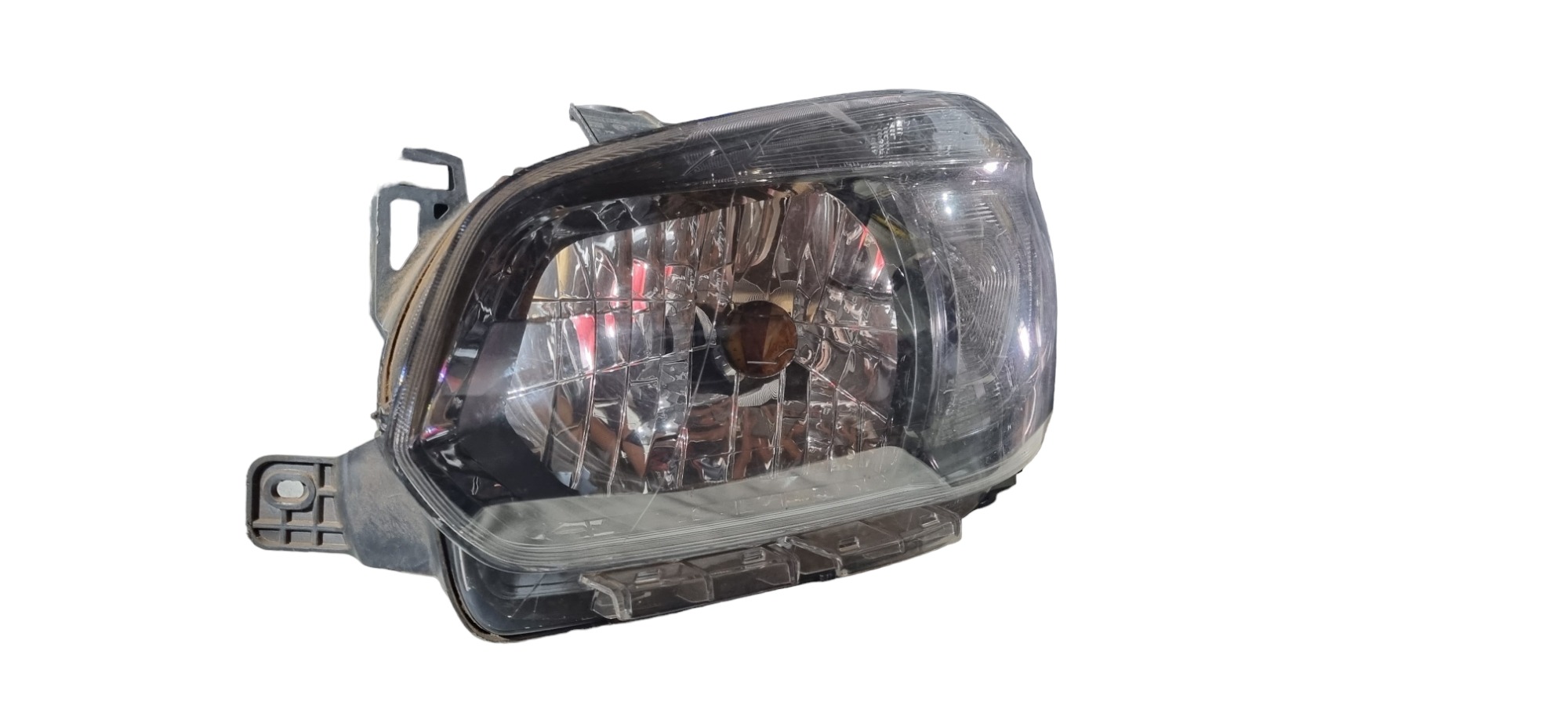 Farol Esquerdo Chevrolet Spin 2013 2016 Falta Orelha