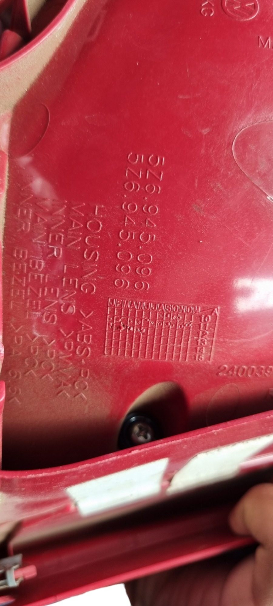 Lanterna Direita Volkswagen Fox 2010 2012 Lente Recuperada 8