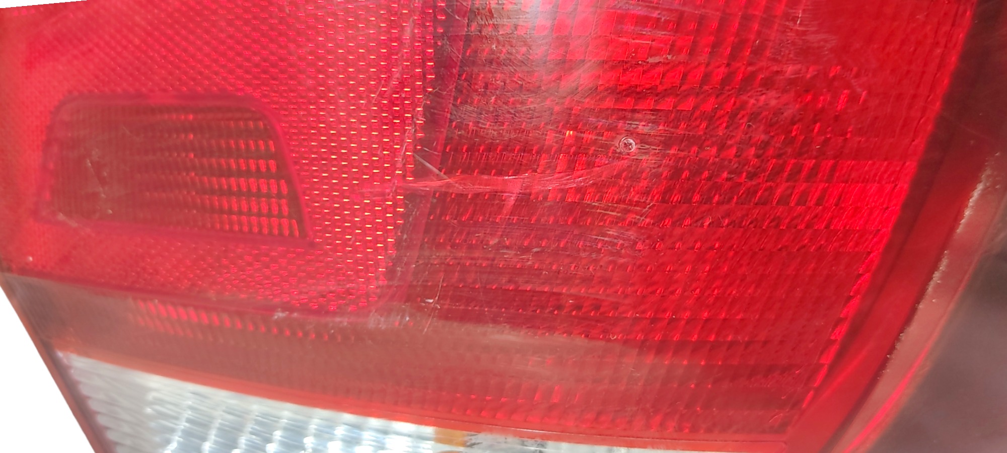 Lanterna Esquerdo Volks Voyage G6 2013 2016 C/detalhe 8