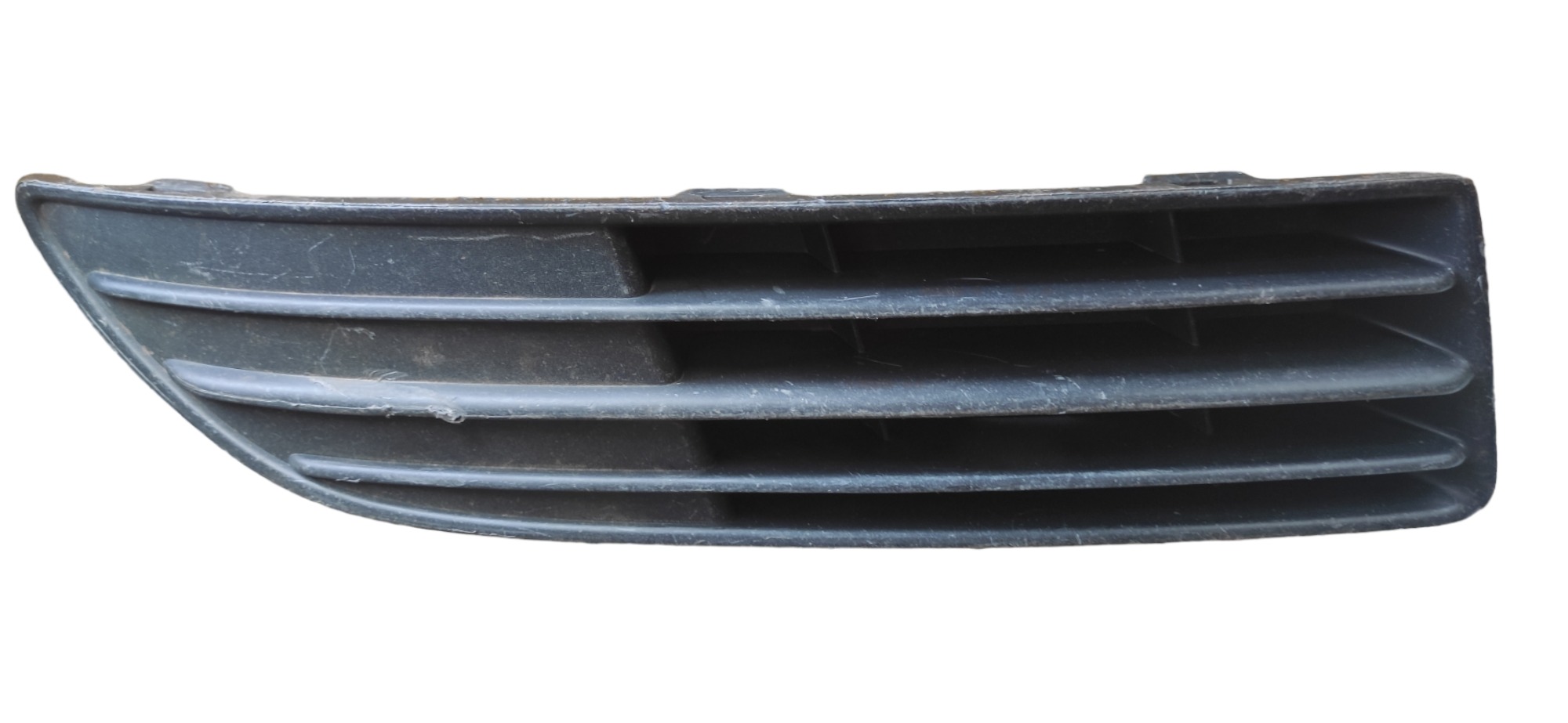 Grade Milha Direita Volkswagen Polo 2006 2008 C/detalhe Preto Direito 2