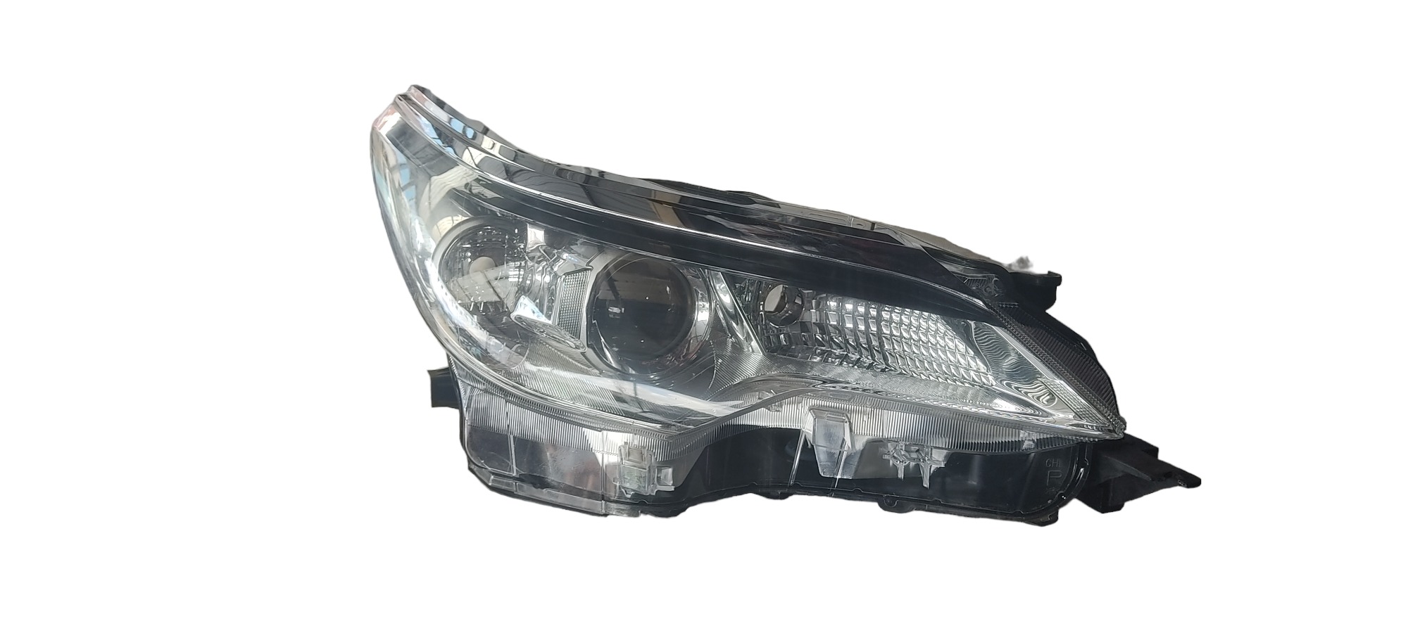 Farol Direito Toyota Sw4 S/led 2018 Recuperado Direito