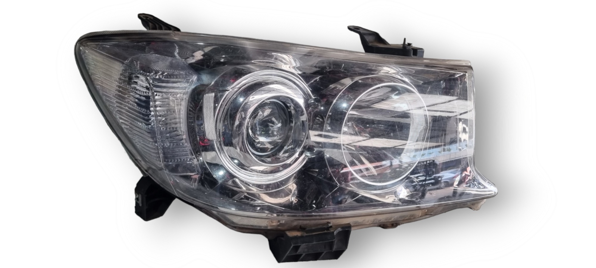 Farol Direito Toyota Sw4 2010 Falta Orelha Direito
