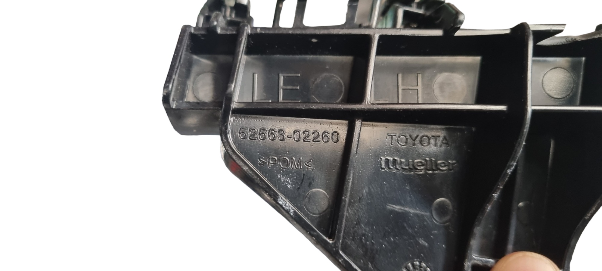 Guia Parachoque Traseiro Esquerdo Toyota Corolla 2015detalhe 4