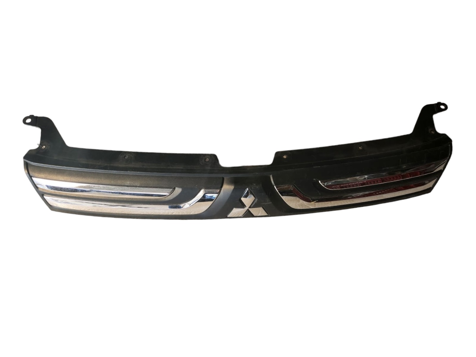 Grade Mitsubishi Outlander 2013  Preto Mate 4