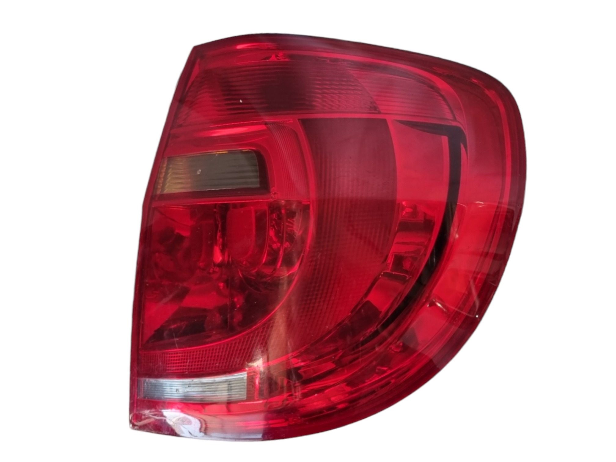 Lanterna Direita Volkswagen Fox 2010 2012 Lente Recuperada 2