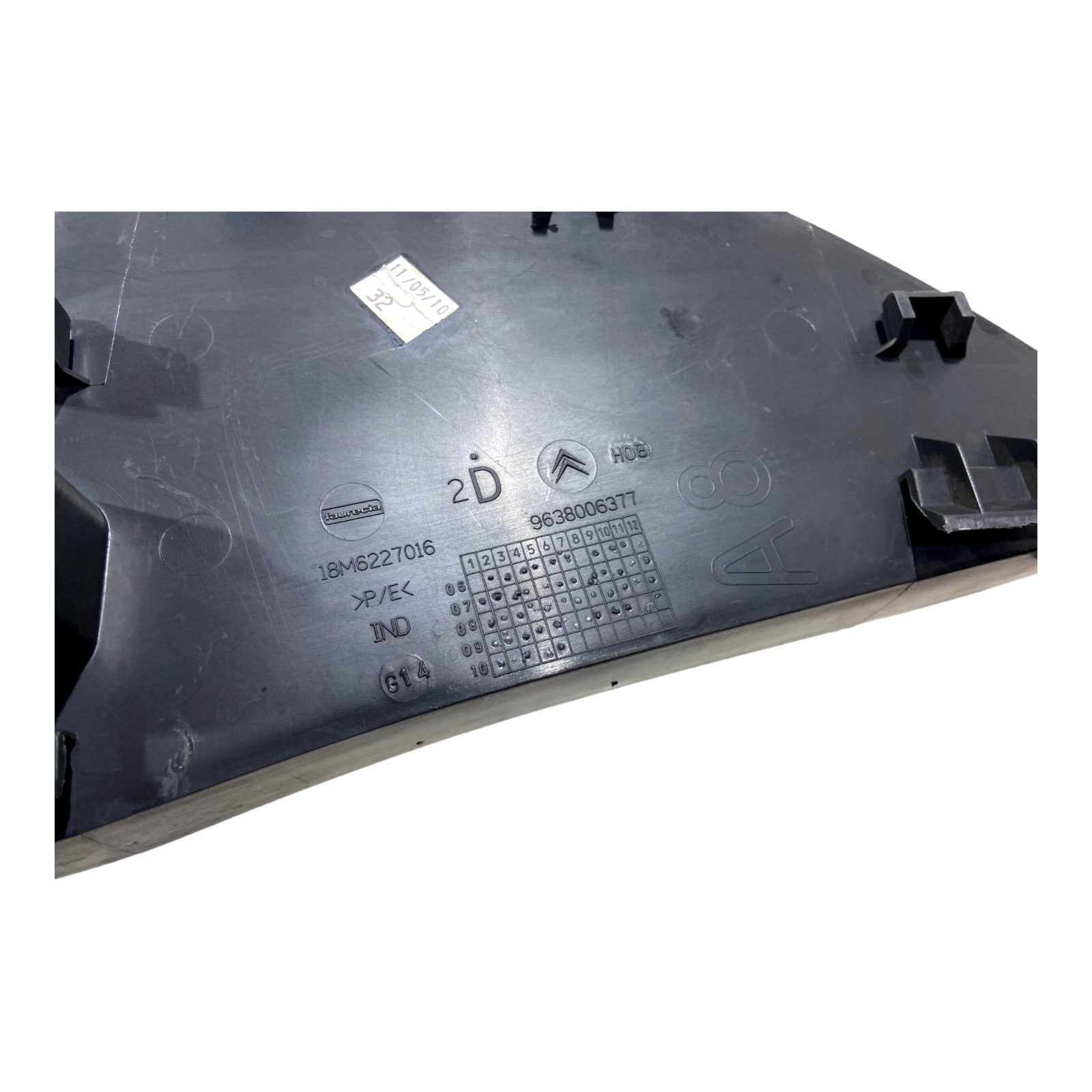 Acabamento Tampa Lateral Direita Painel Citroen C3 Original 6