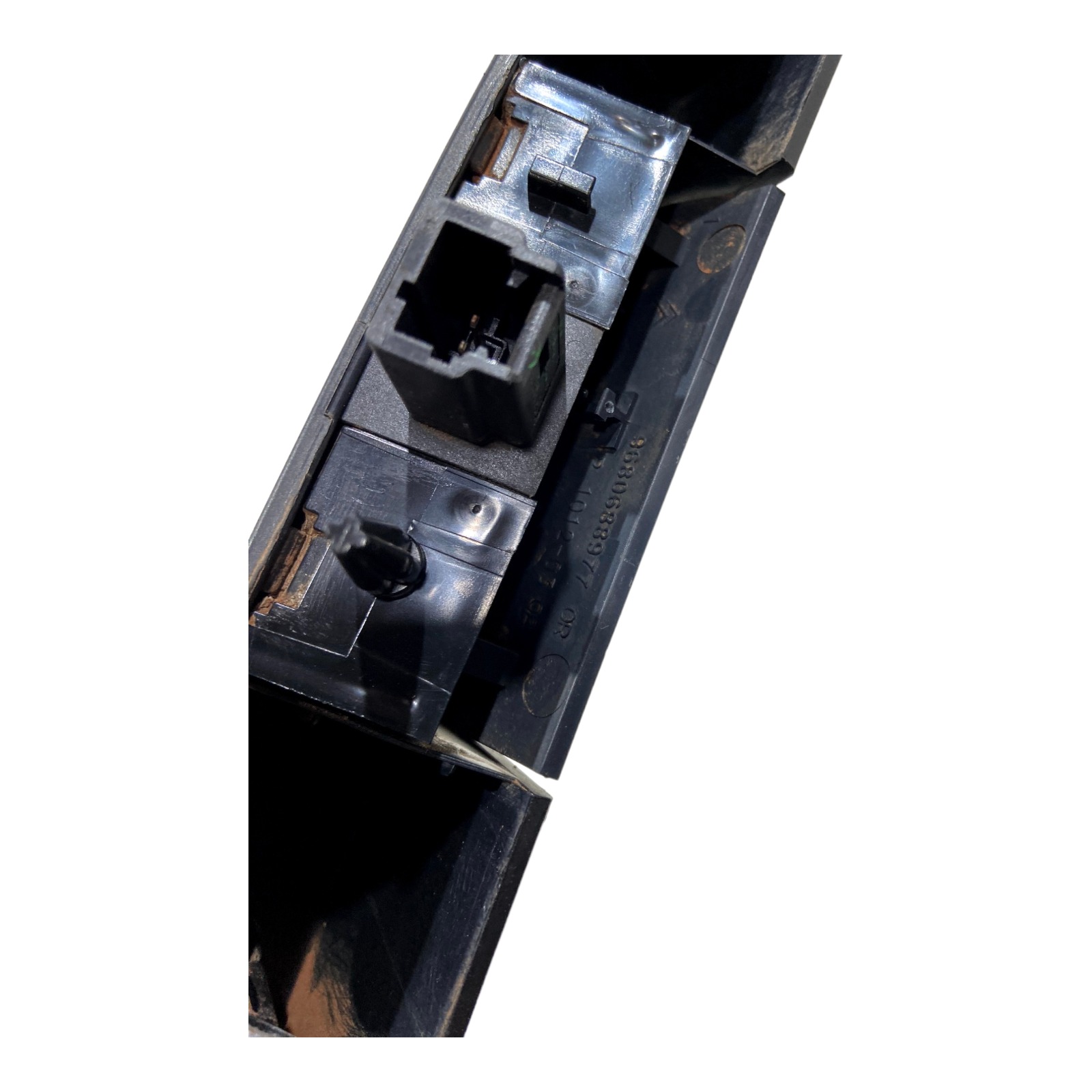 Friso Aplique Moldura Tampa Traseira Citroen C3 Original 8