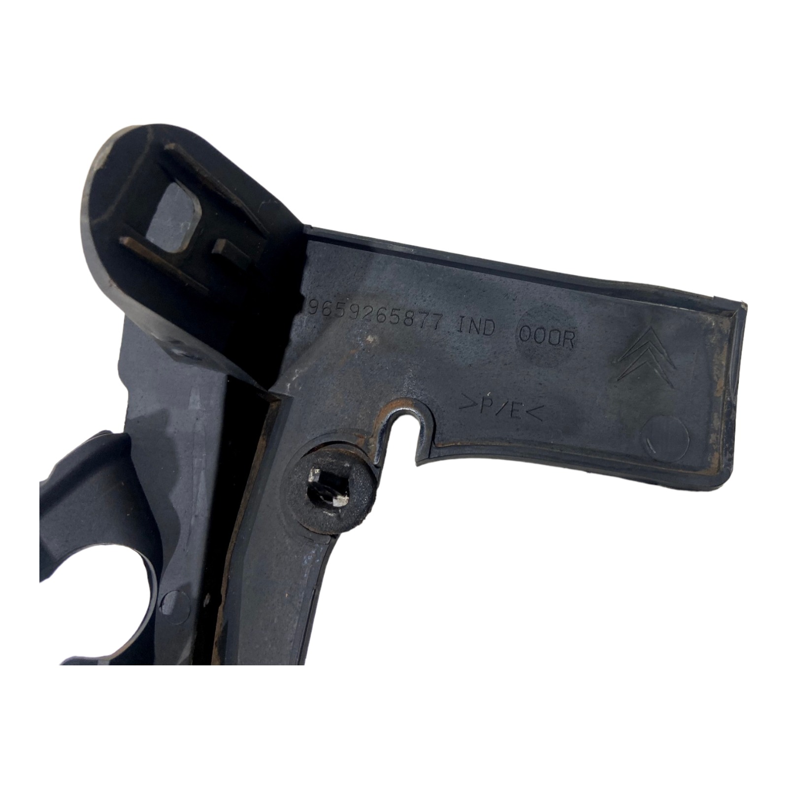 Suporte Guia Para-choque Traseiro Citroen C3 *detalhe* 8