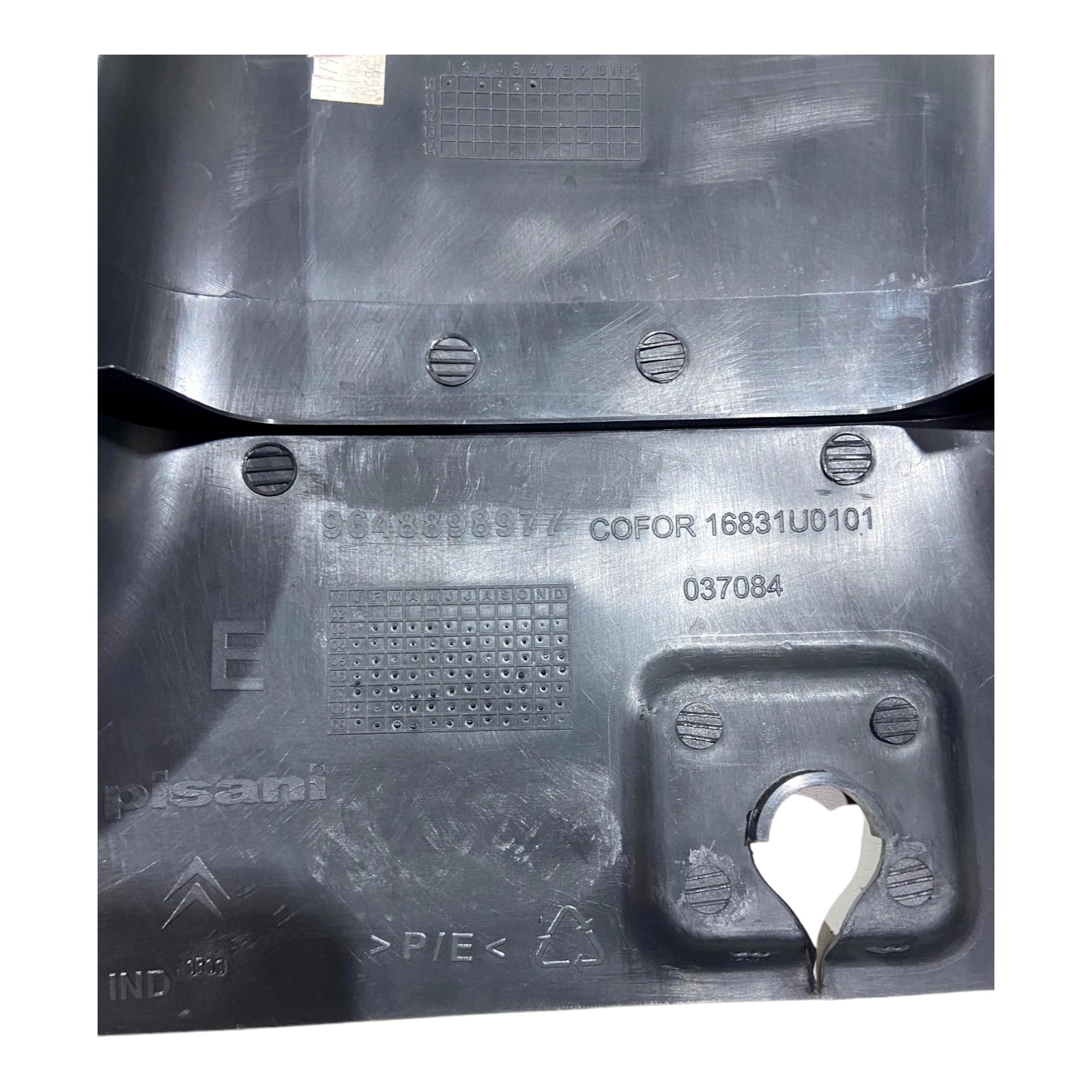 Moldura Acabamento Coluna Central Lado Esquerdo Citroen C3 10
