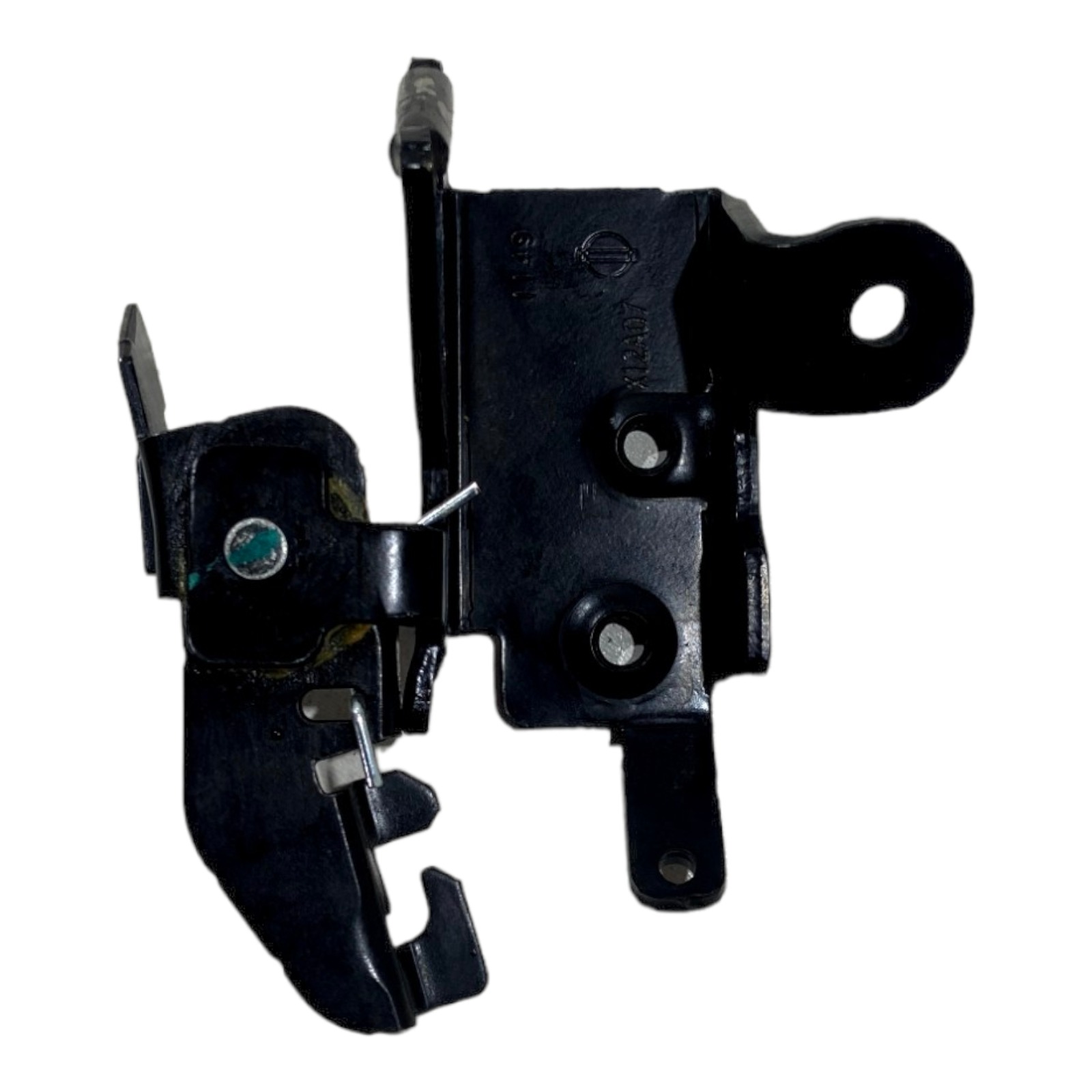 Trava Batente Fechadura Tampa Traseira Nissan Versa Original 9