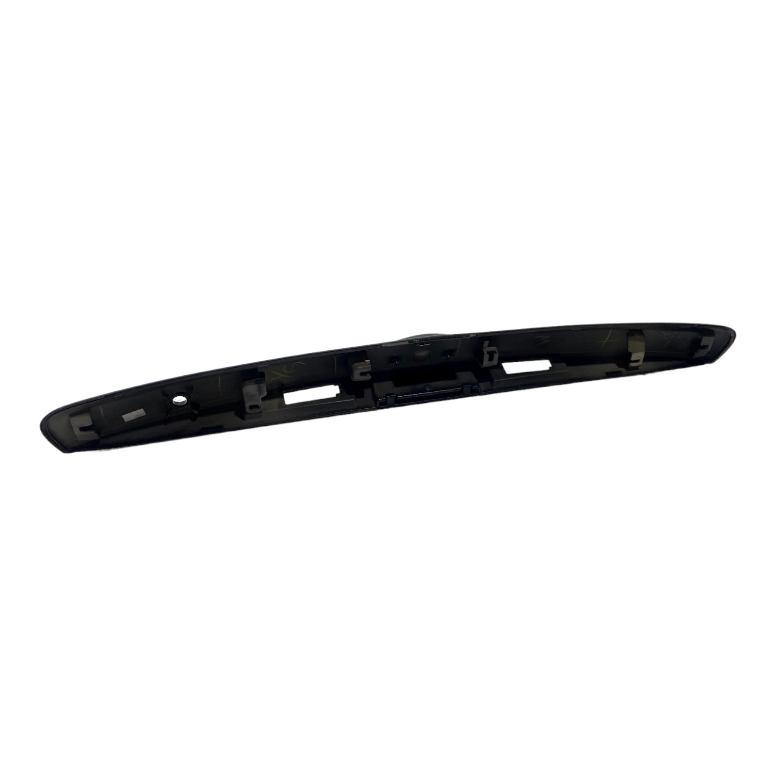 Friso Aplique Moldura Tampa Porta Malas Nissan Versa Origin 4