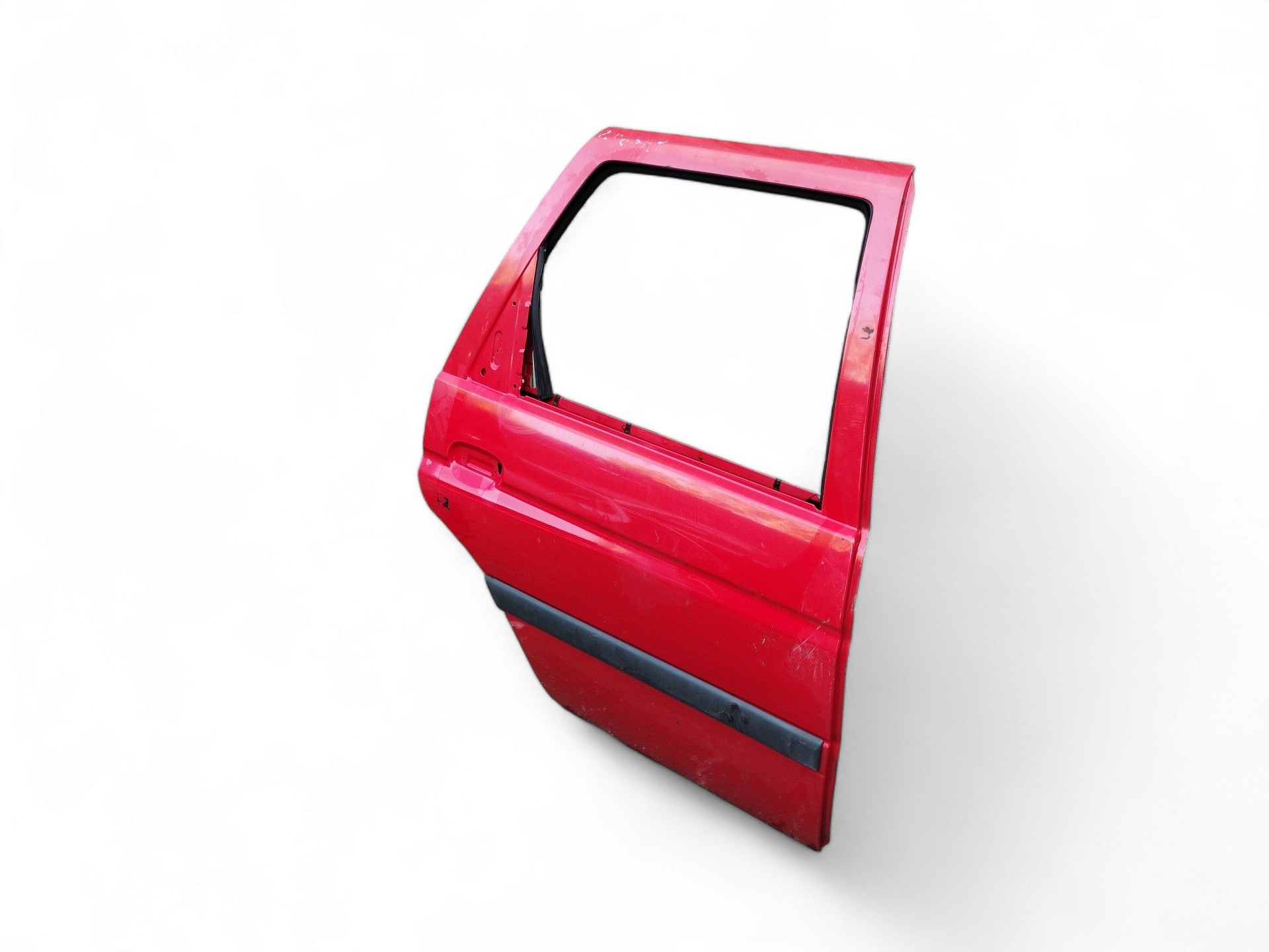 Porta Traseira L/d Ford Ecosport 1997/02  Traseira Direitinho Vermelha 3