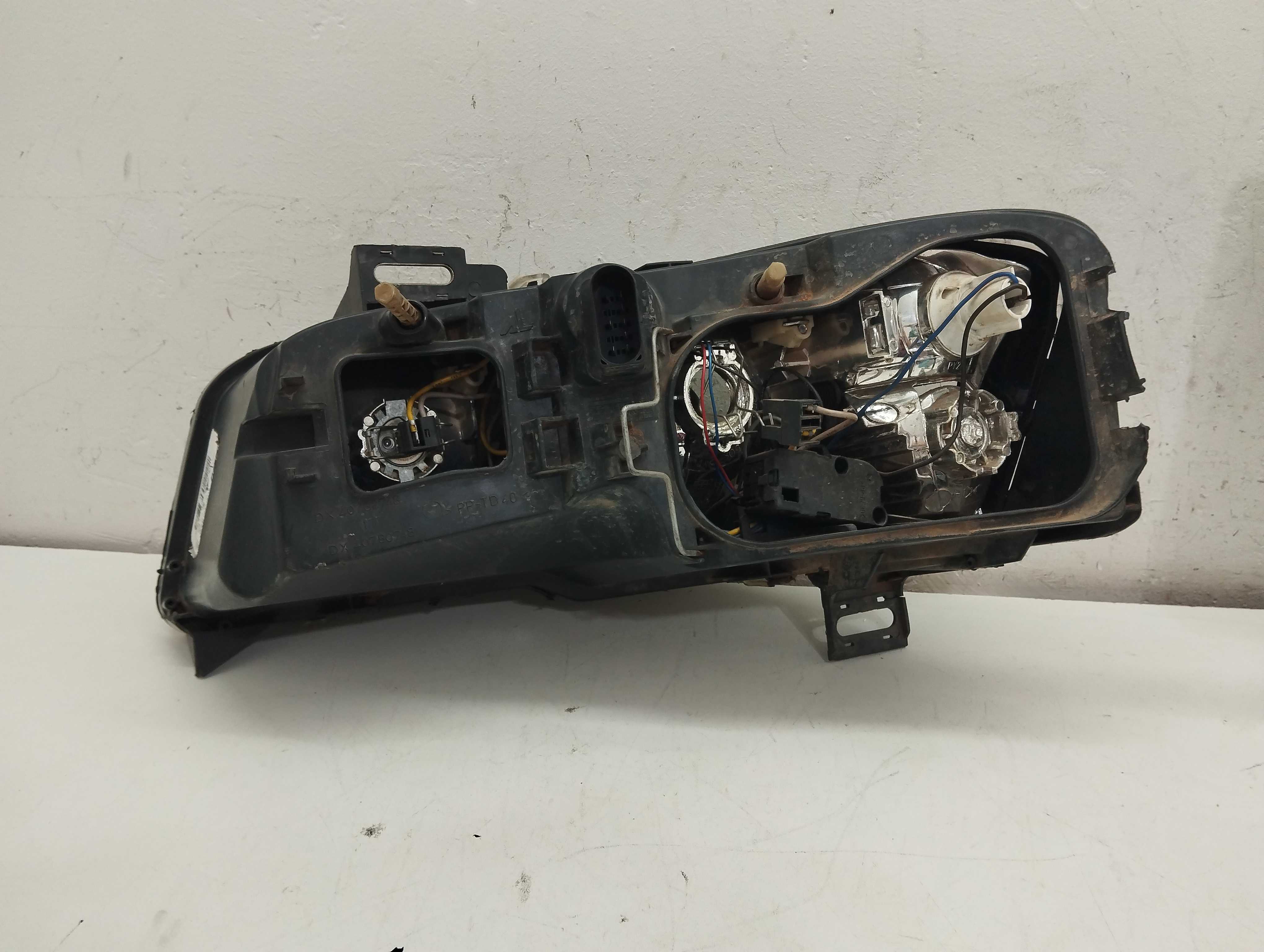 FAROL L/D FIAT STILO 2001 A 2007 ORIGINAL C/DETALHES 2