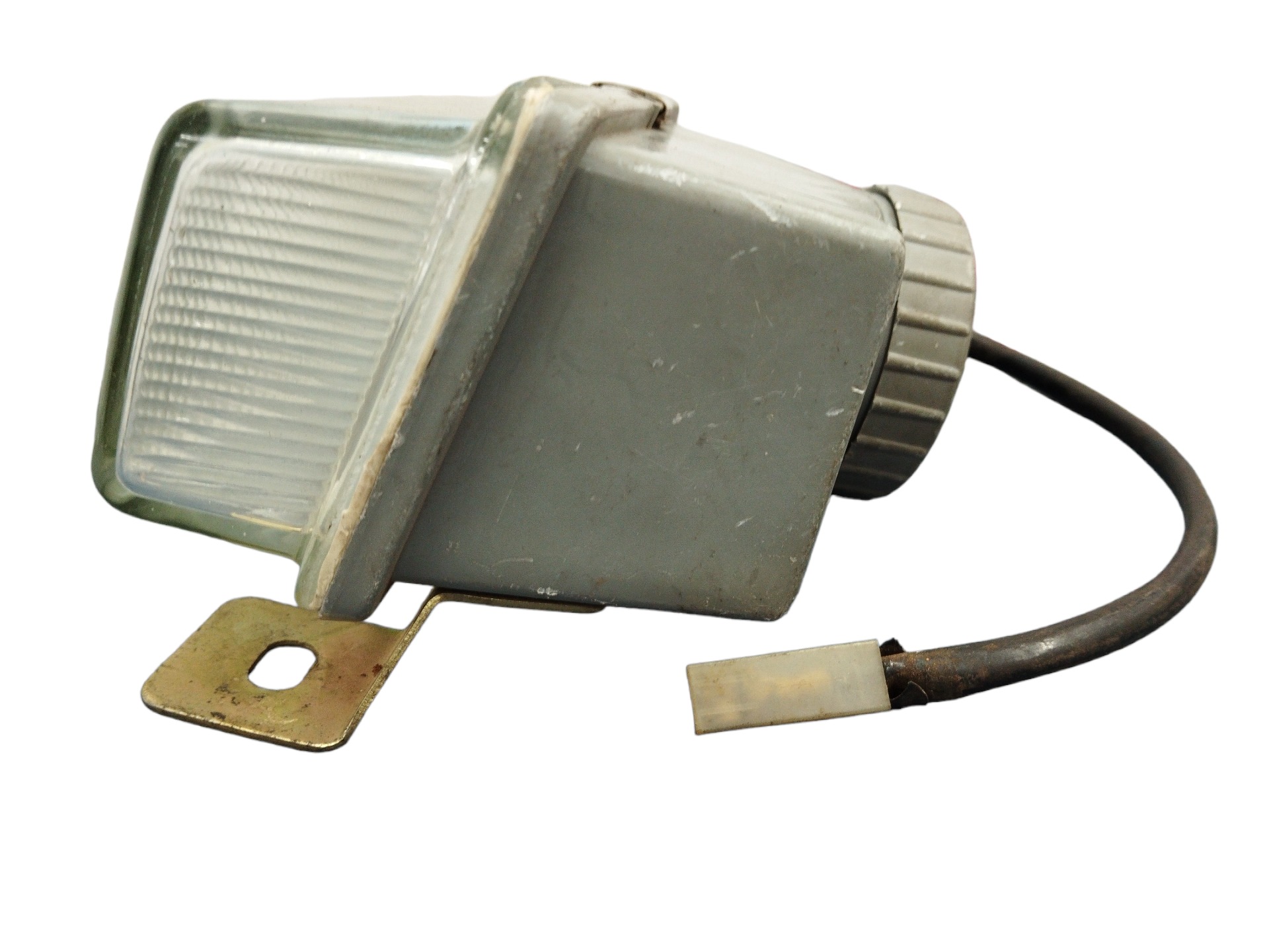 Farol Milha L/e Vw Saveiro/gol/parati 96/99 Paralelo 3