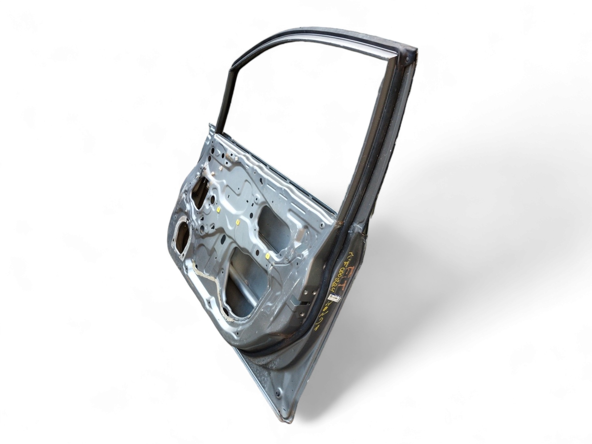 Porta Dianteira L/d Honda Fit 2004/08 C/detalhe – Dianteira – Direito – Prata 6