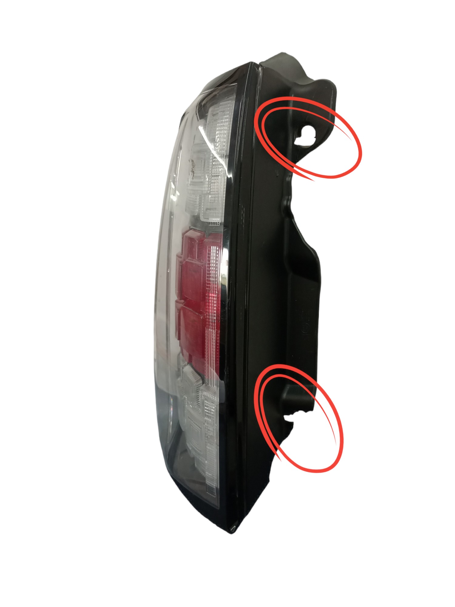 Lanterna tras uno Sporting L/E 17 a 21 original c/detalhes 7