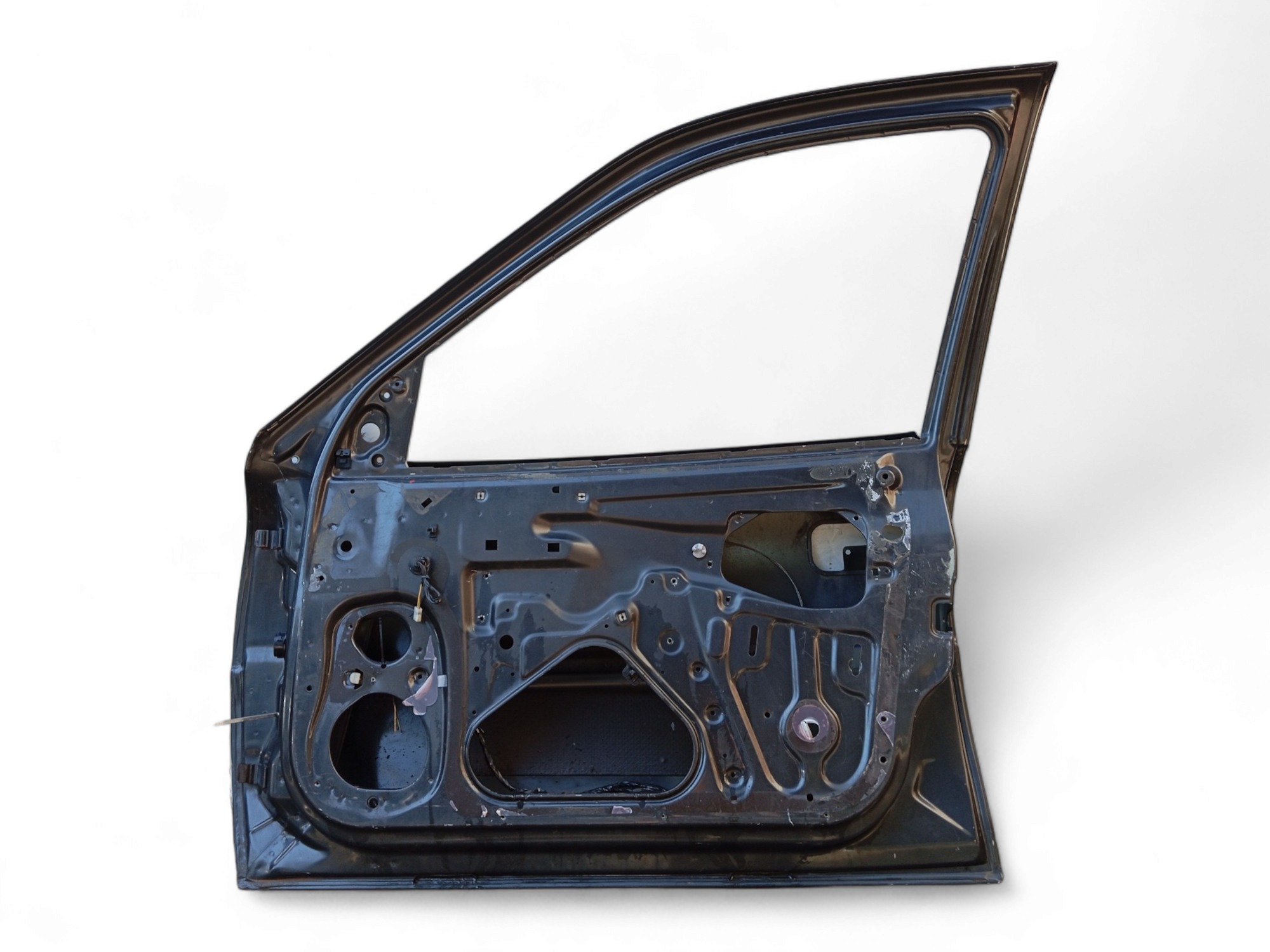 Porta Dianteira L/d Vectra 1997 A 2005 Original  – Dianteira – Direito – Cinza 4