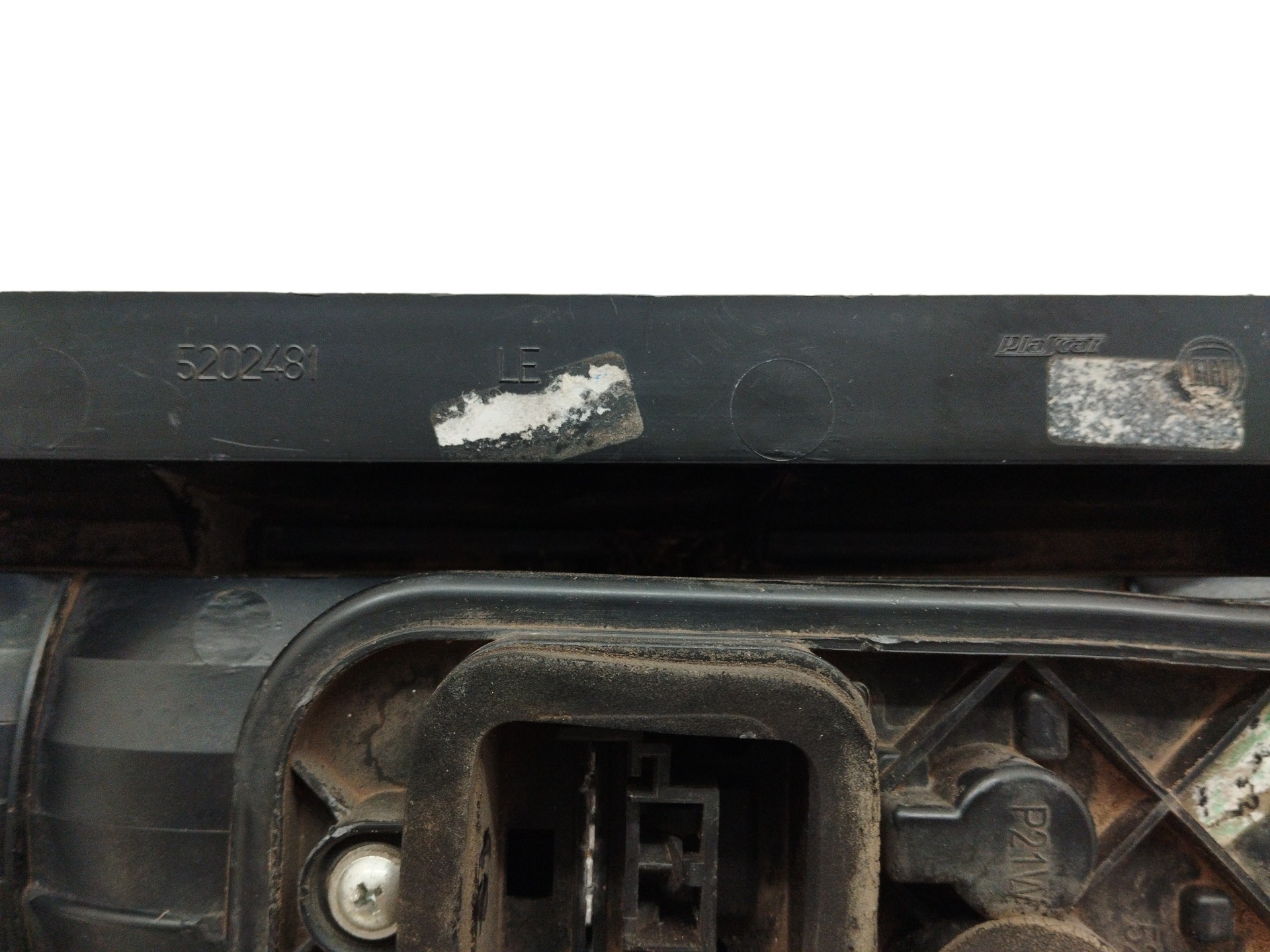 LANTERNA TRAS L/E FIAT DOBLO 2010 A 2016 ORIGINAL C/RISCOS 6