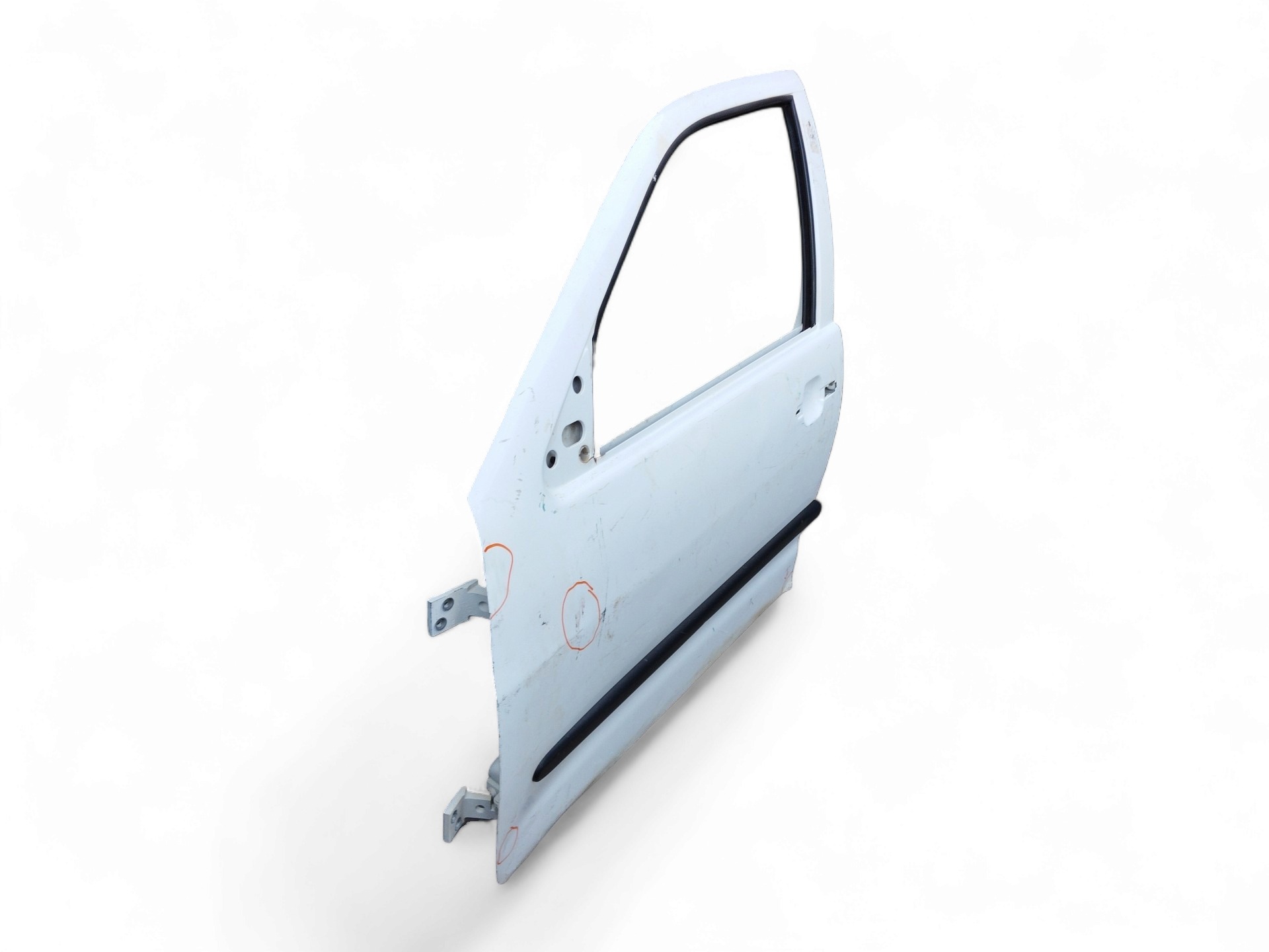 Porta Dianteira L/e Vw Polo Classic 1996/00 C/detalhe – Dianteira – Esquerdo – Branco 3