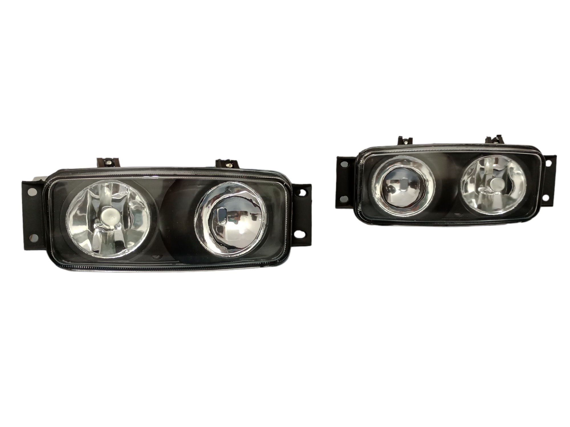 Farol Milha Auxiliar Scaneia 114 S4  1999 A 2005 2