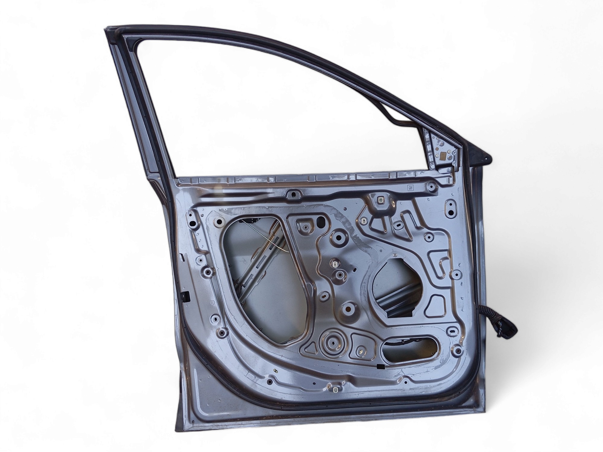 Porta Dianteira L/e Chevrolet Tracker 2020 A 2022 Original – Dianteira – Esquerdo – Cinza 4