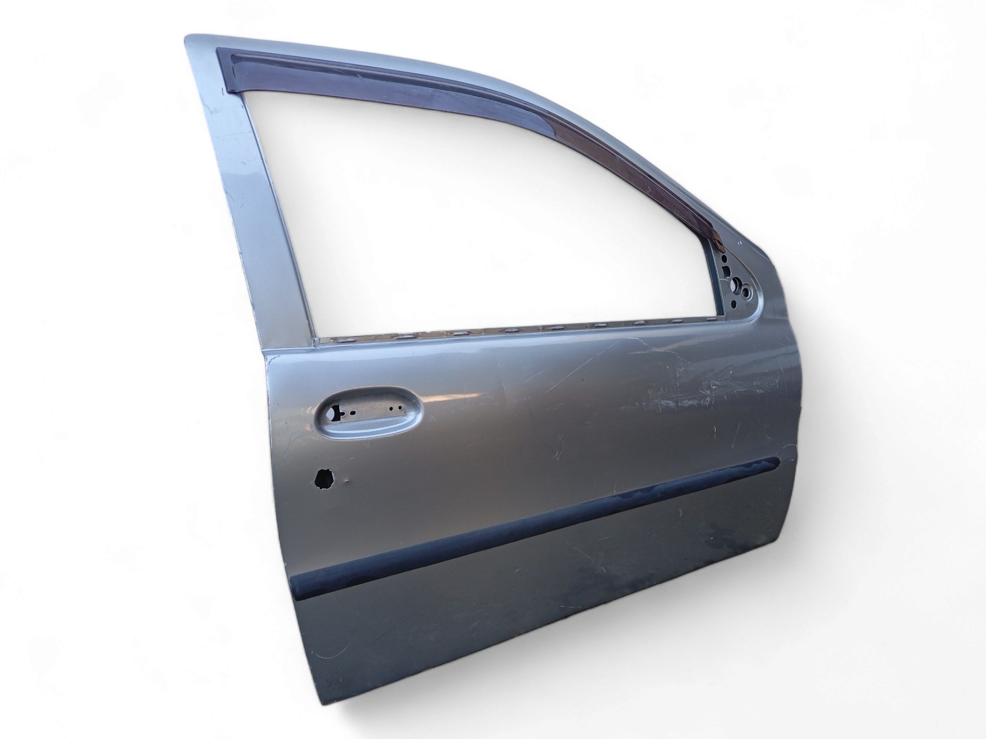 Porta Dianteira L/d Fiat Strada / Palio 2p 1996/02 Original – Dianteira – Direito – Cinza 2