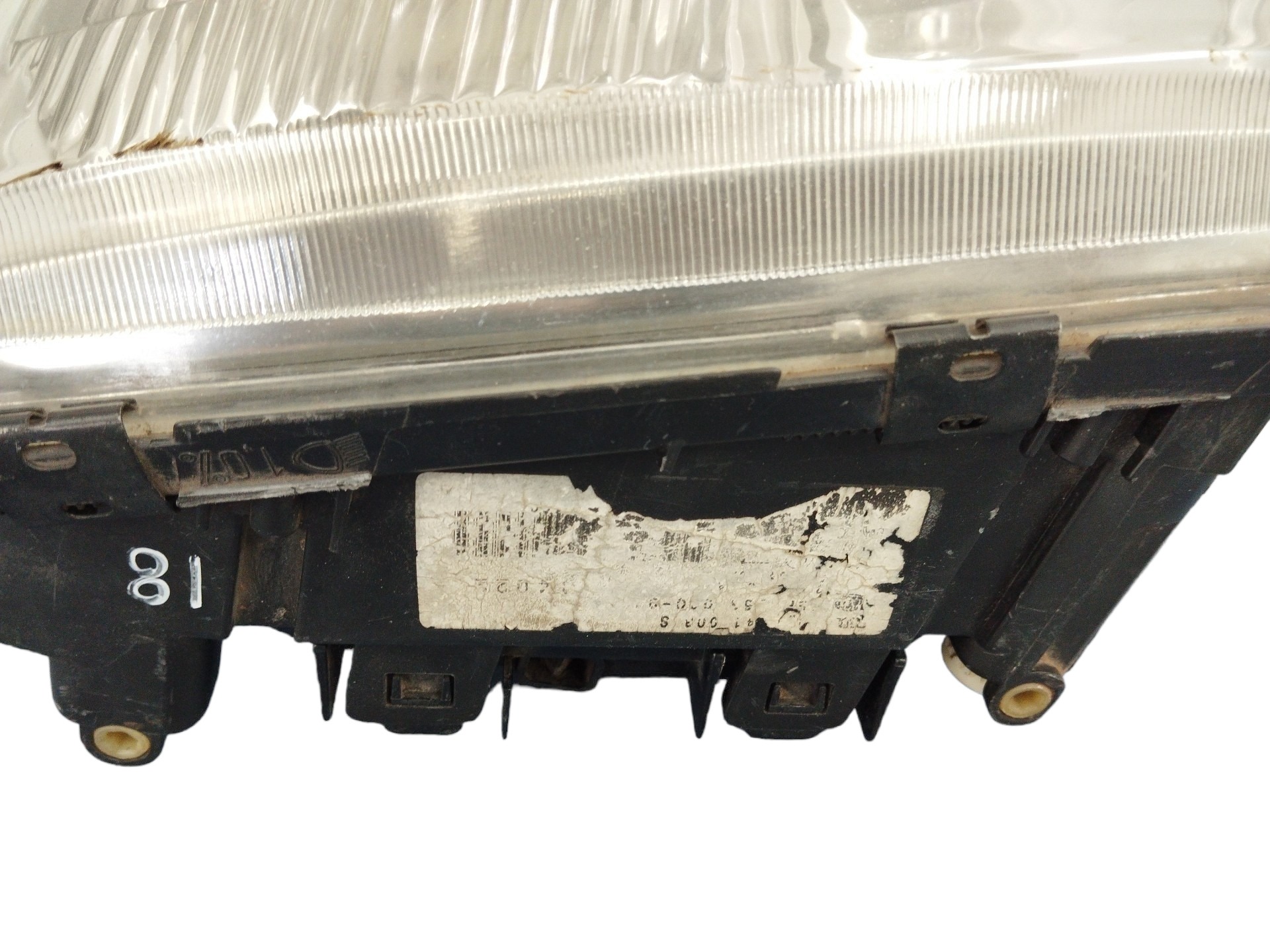 FAROL L/E AUDI A3 1996 A 1999 ORIGINAL SEM 2 PERNAS 7