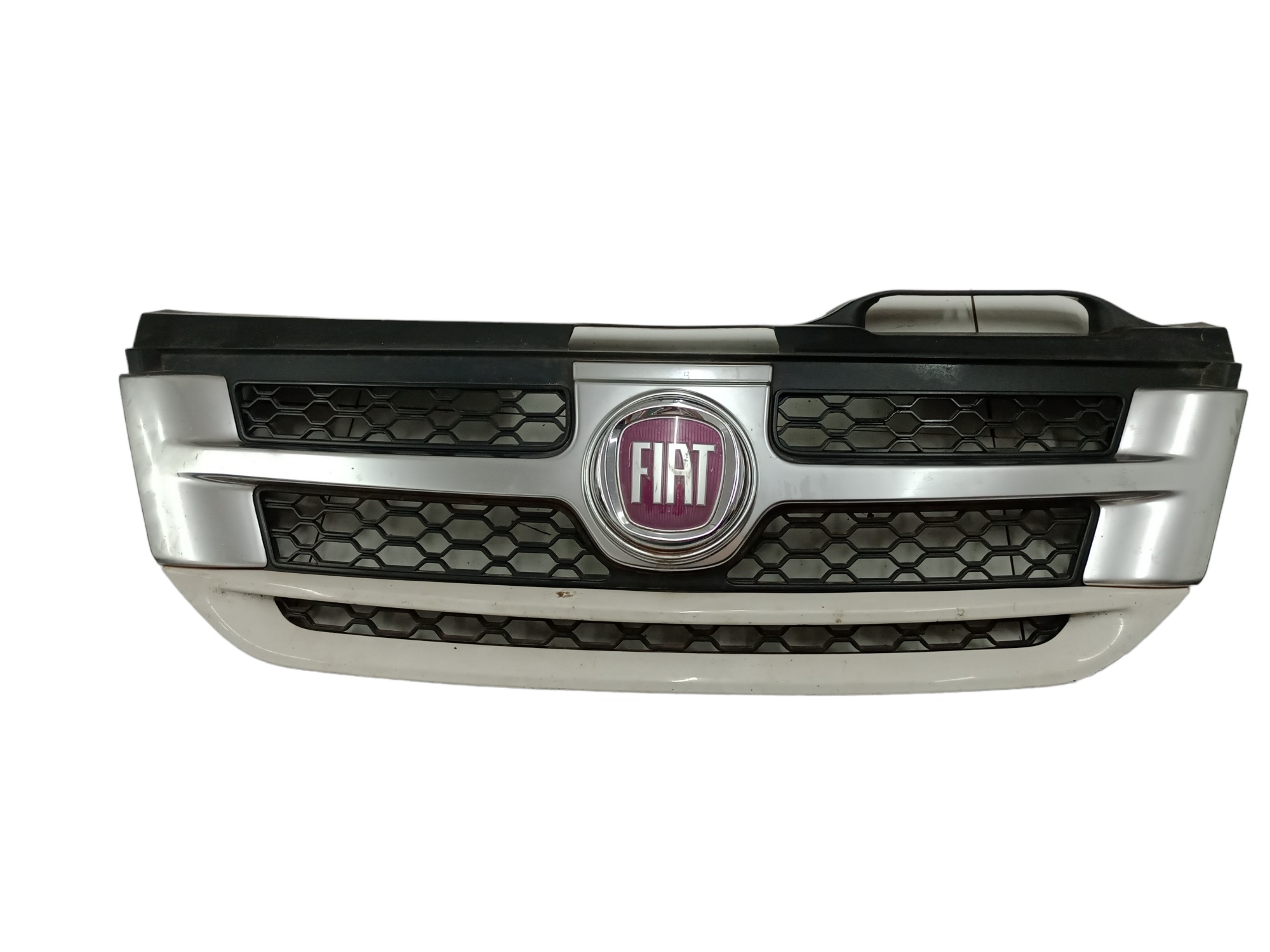 Grade Radiador Freemont 2009/15 Original Emblema C/detlhes